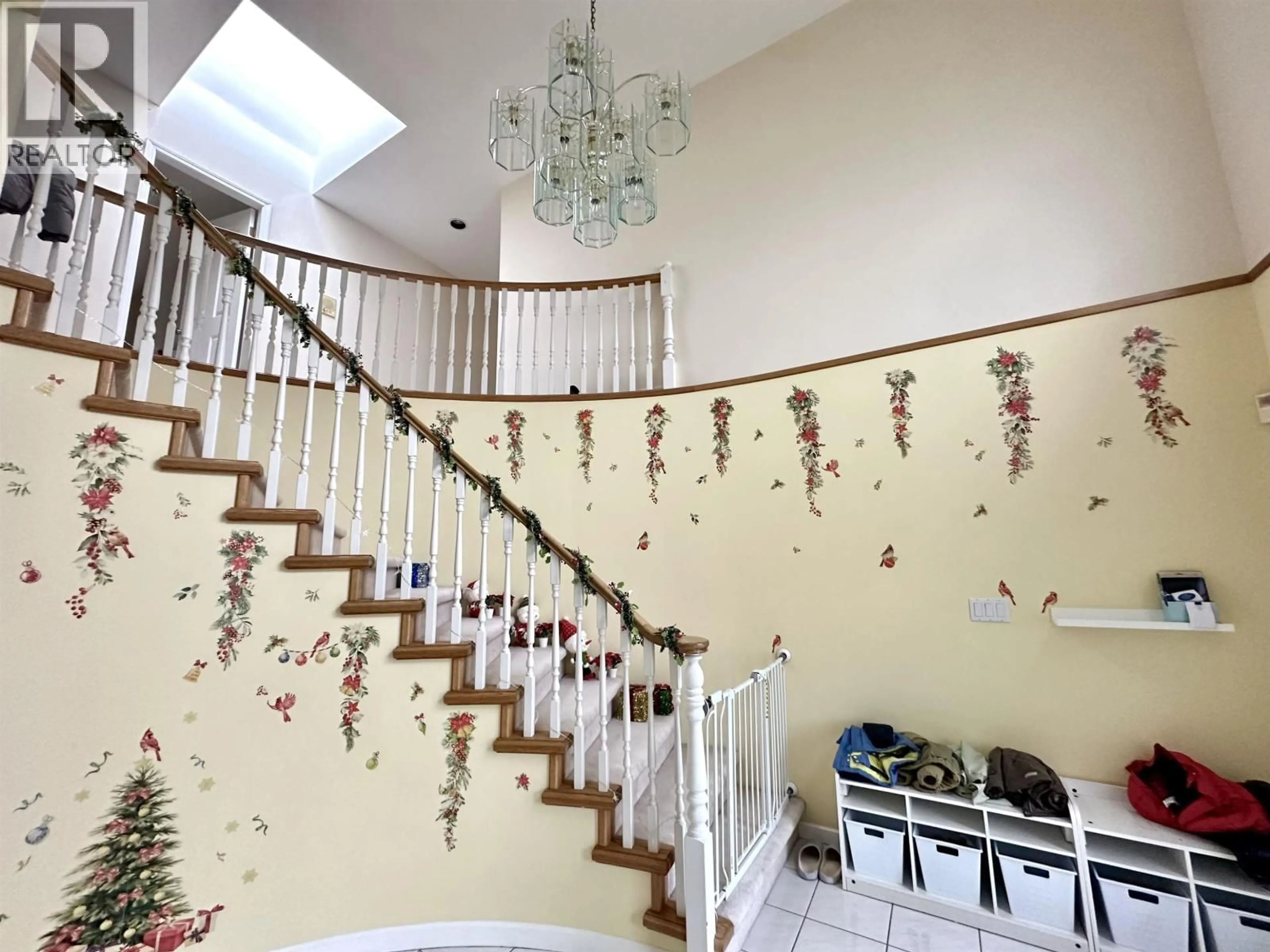 Stairs for 4151 BRYSON COURT, Richmond British Columbia V6X3S5