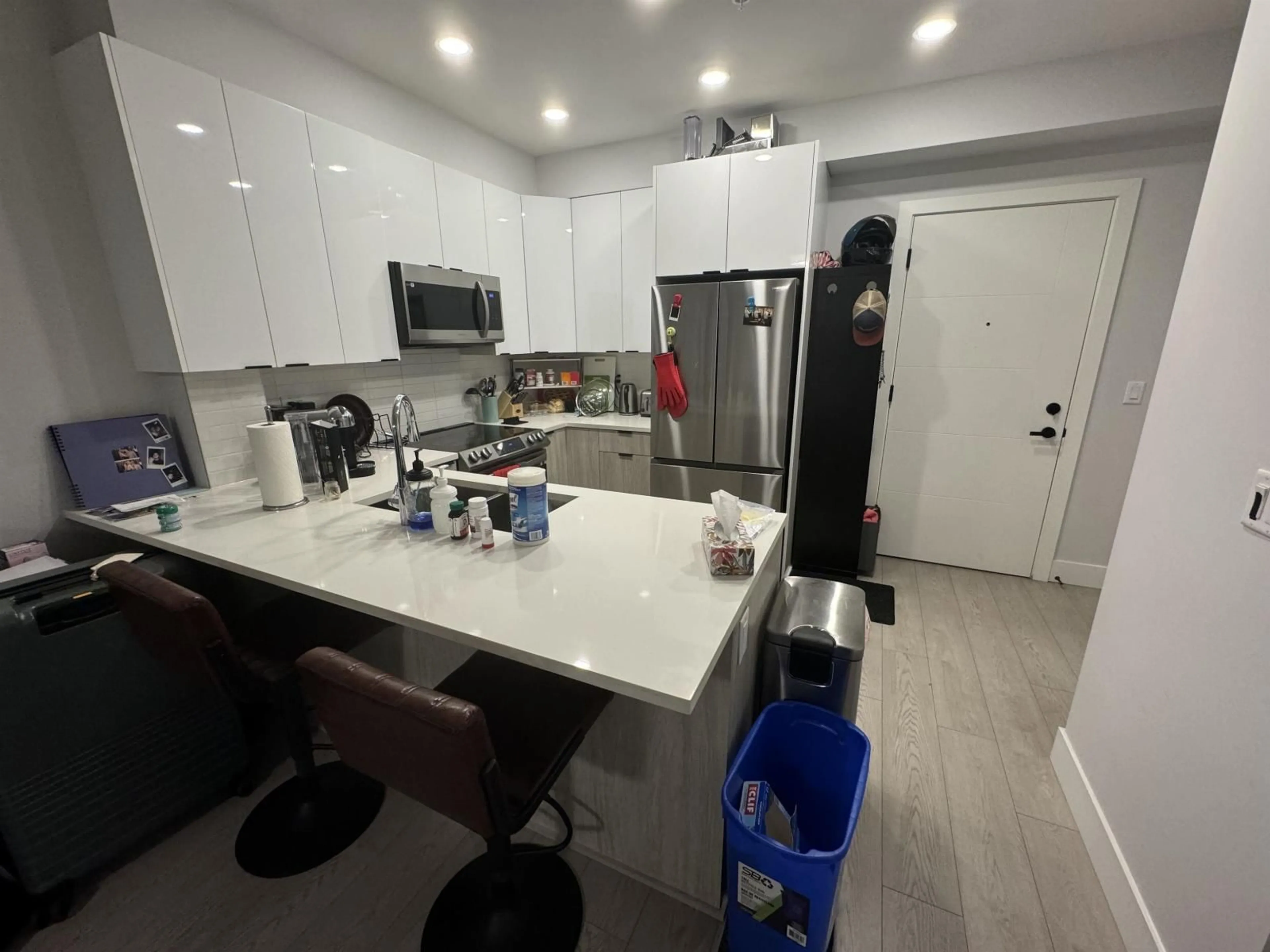 Open concept kitchen, unknown for 401 - 20360 LOGAN AVENUE, Langley British Columbia V3A0P5