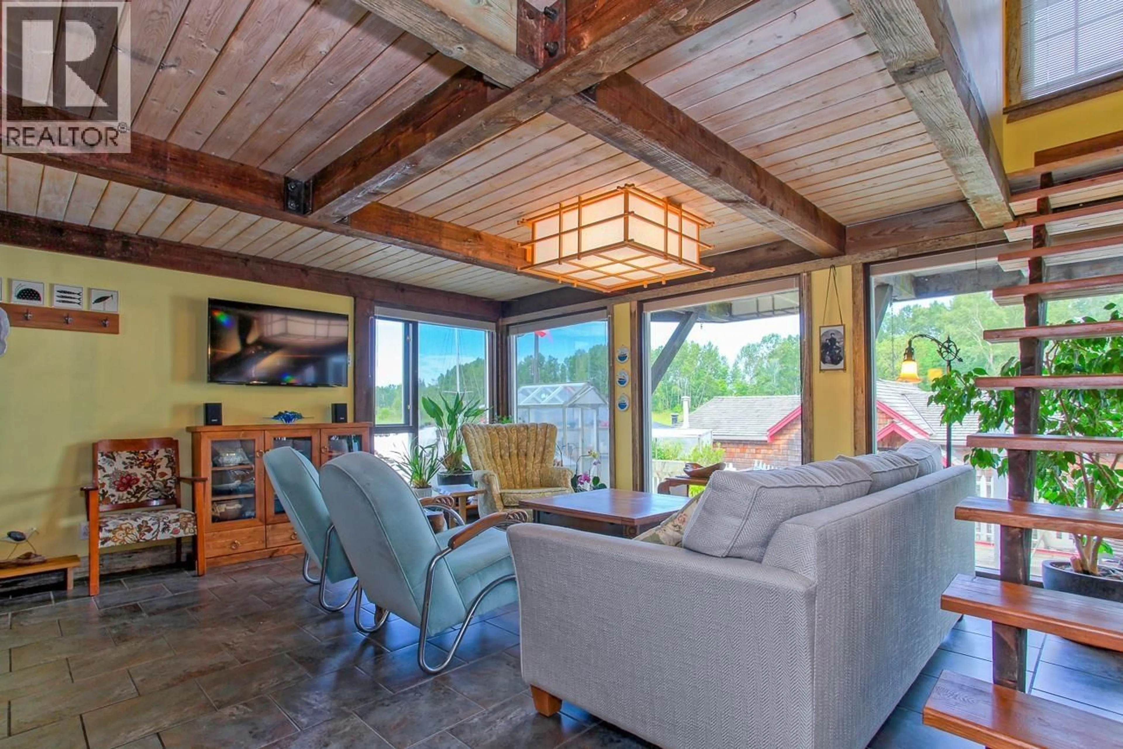 Living room with furniture, unknown for 4525 RIVER ROAD, Delta British Columbia V4K1R9