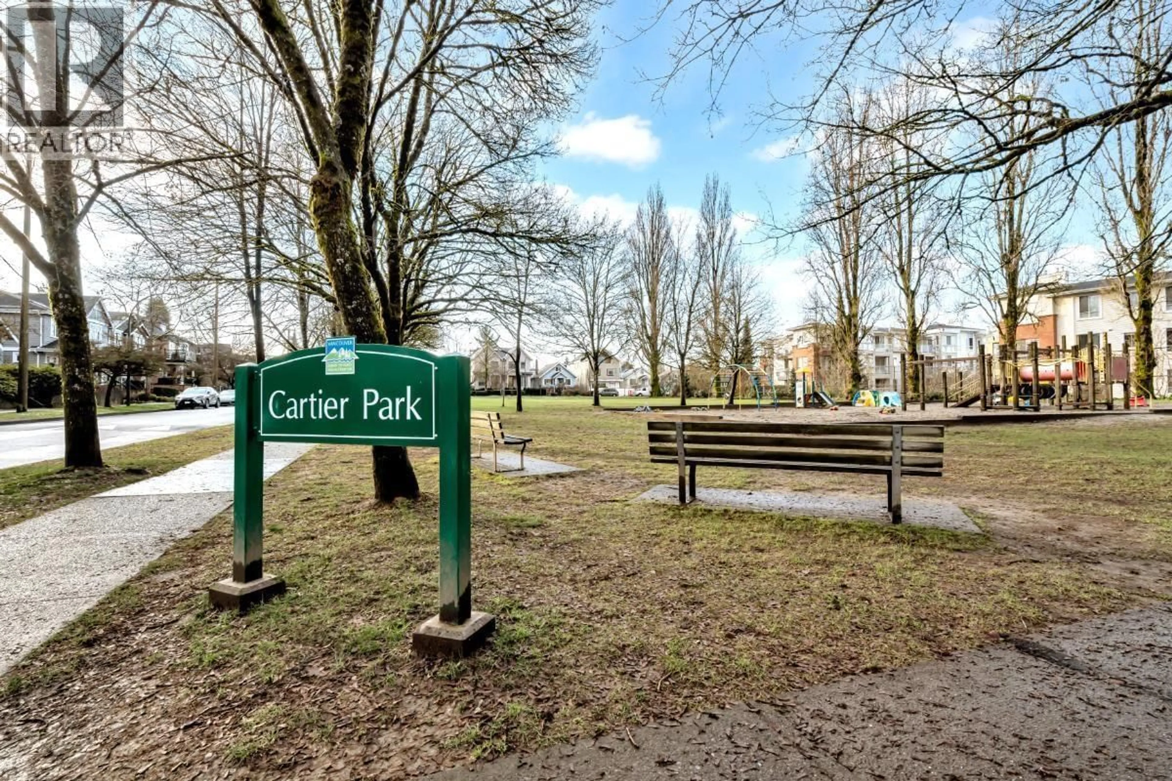 Parking for 335 - 383 37TH AVENUE, Vancouver British Columbia V5W4C1