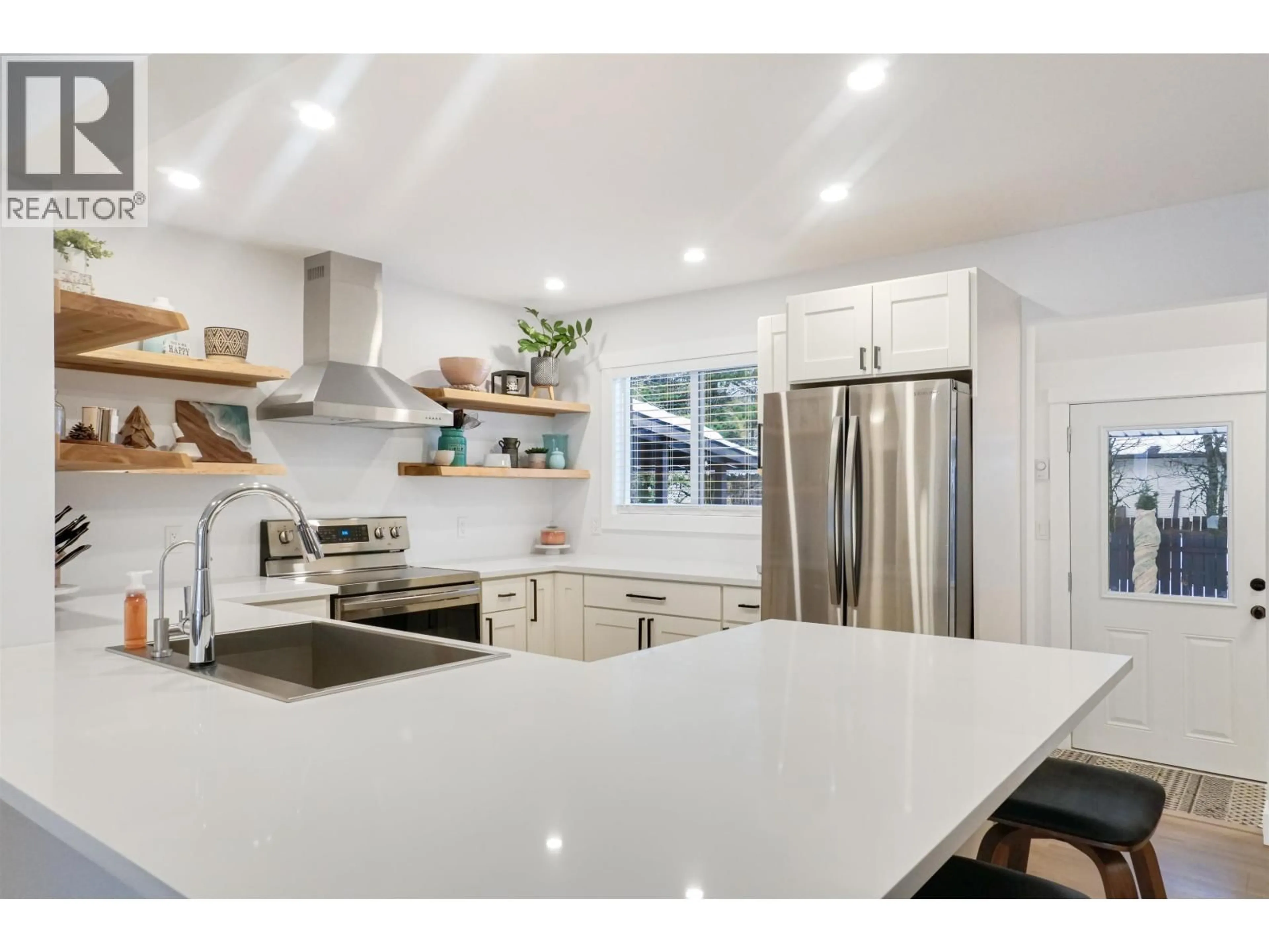 Open concept kitchen, unknown for 11 NADINA STREET, Kitimat British Columbia V8C2A3