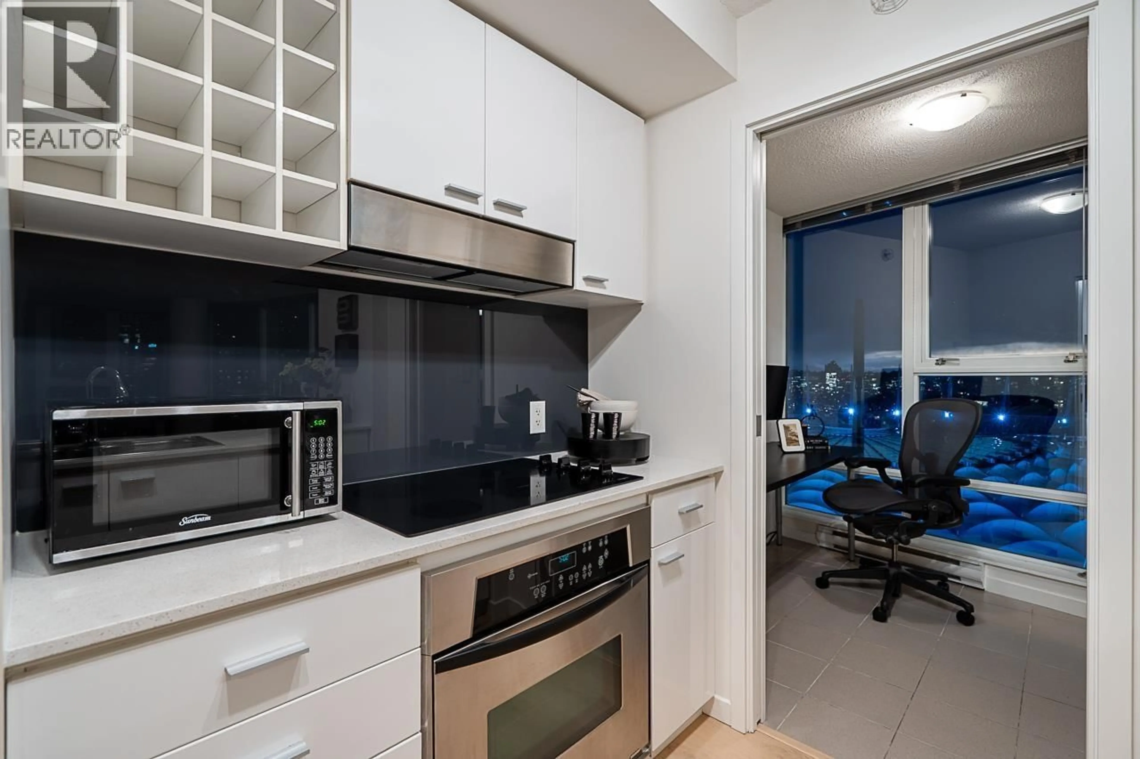 Standard kitchen, unknown for 2803 - 111 GEORGIA STREET, Vancouver British Columbia V6B1T8