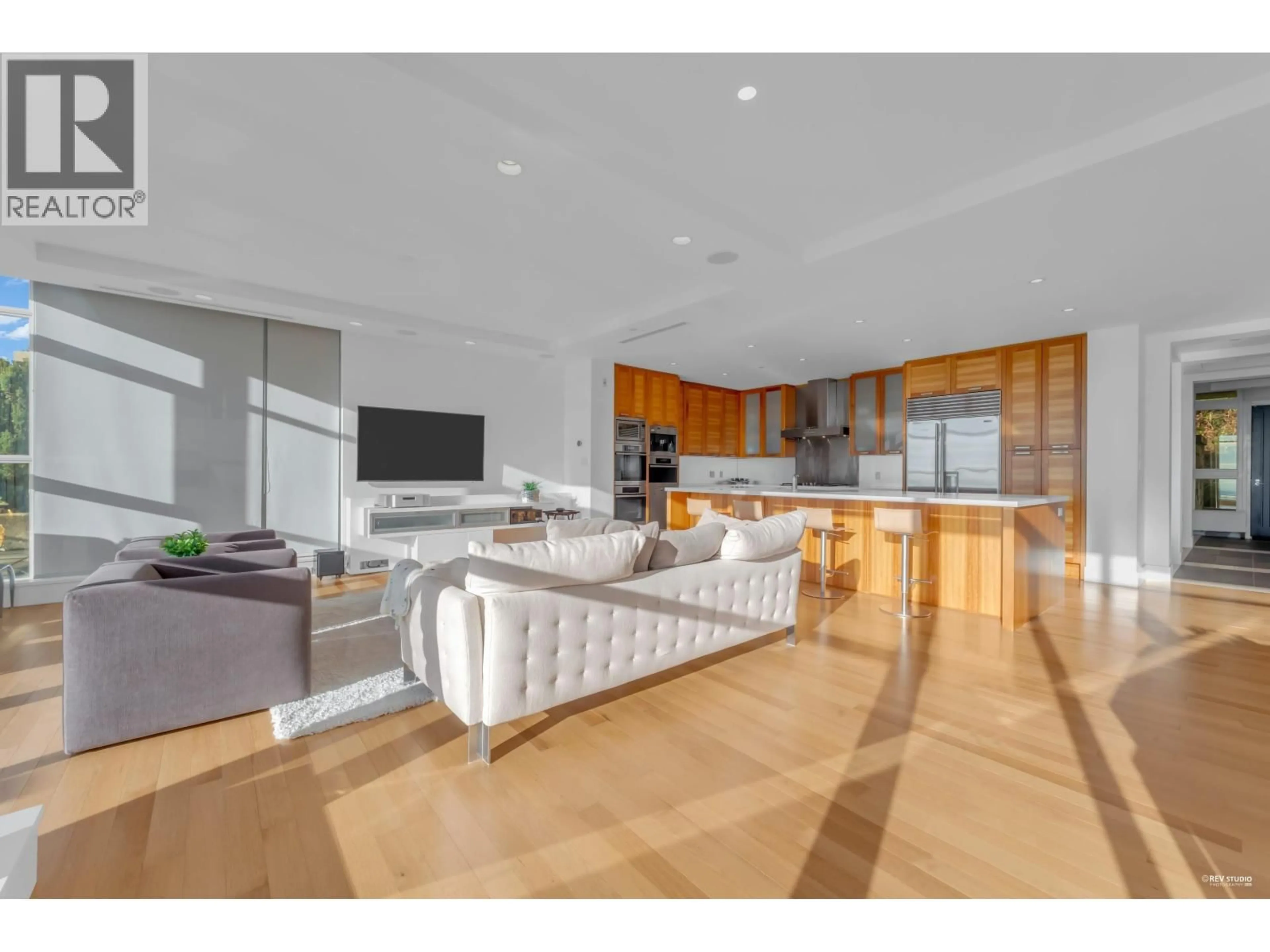 Open concept kitchen, unknown for 303 - 2245 TWIN CREEK PLACE, West Vancouver British Columbia V7S3K4