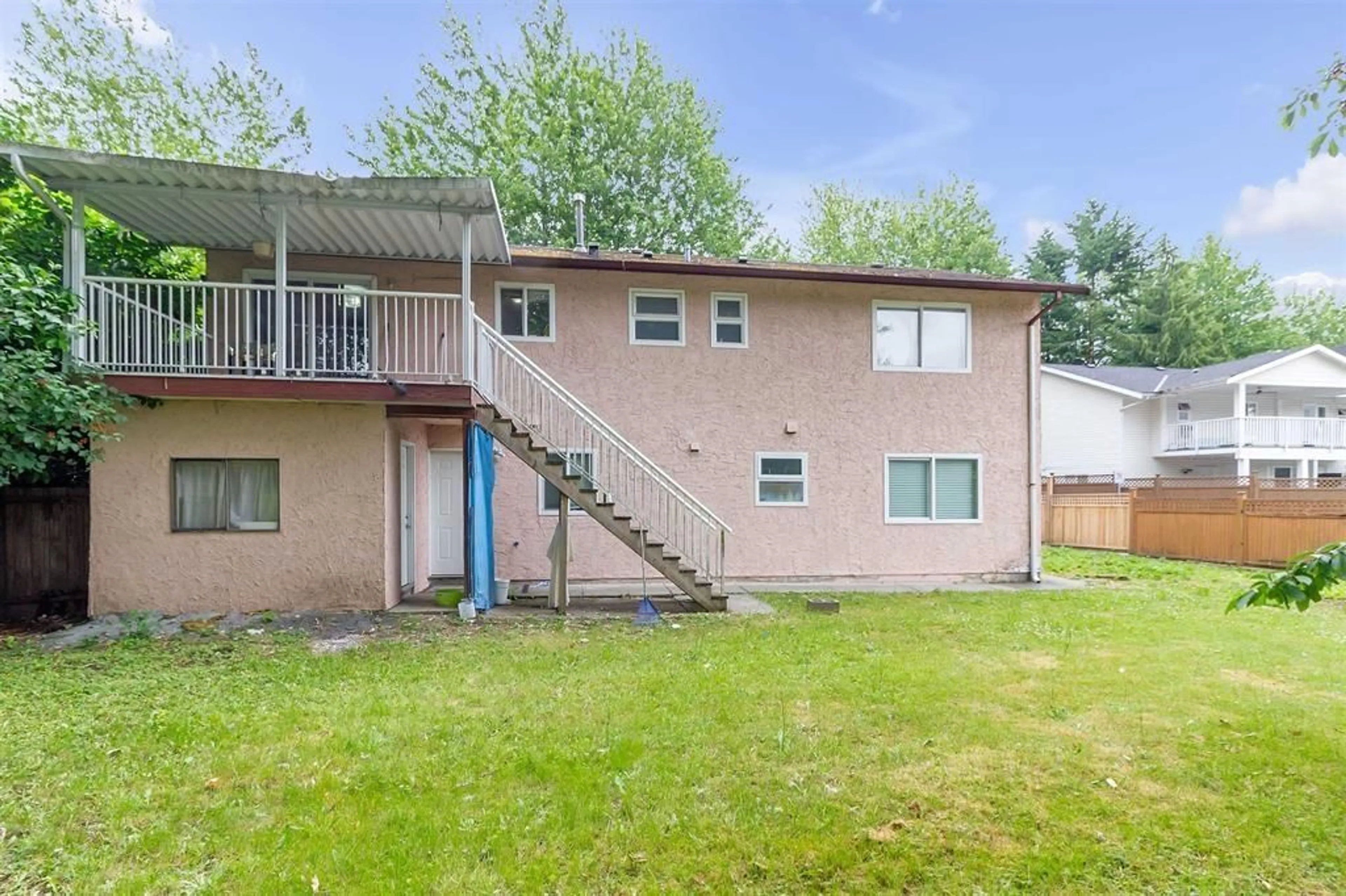 Patio, unknown for 8841 140A STREET, Surrey British Columbia V3V7H1