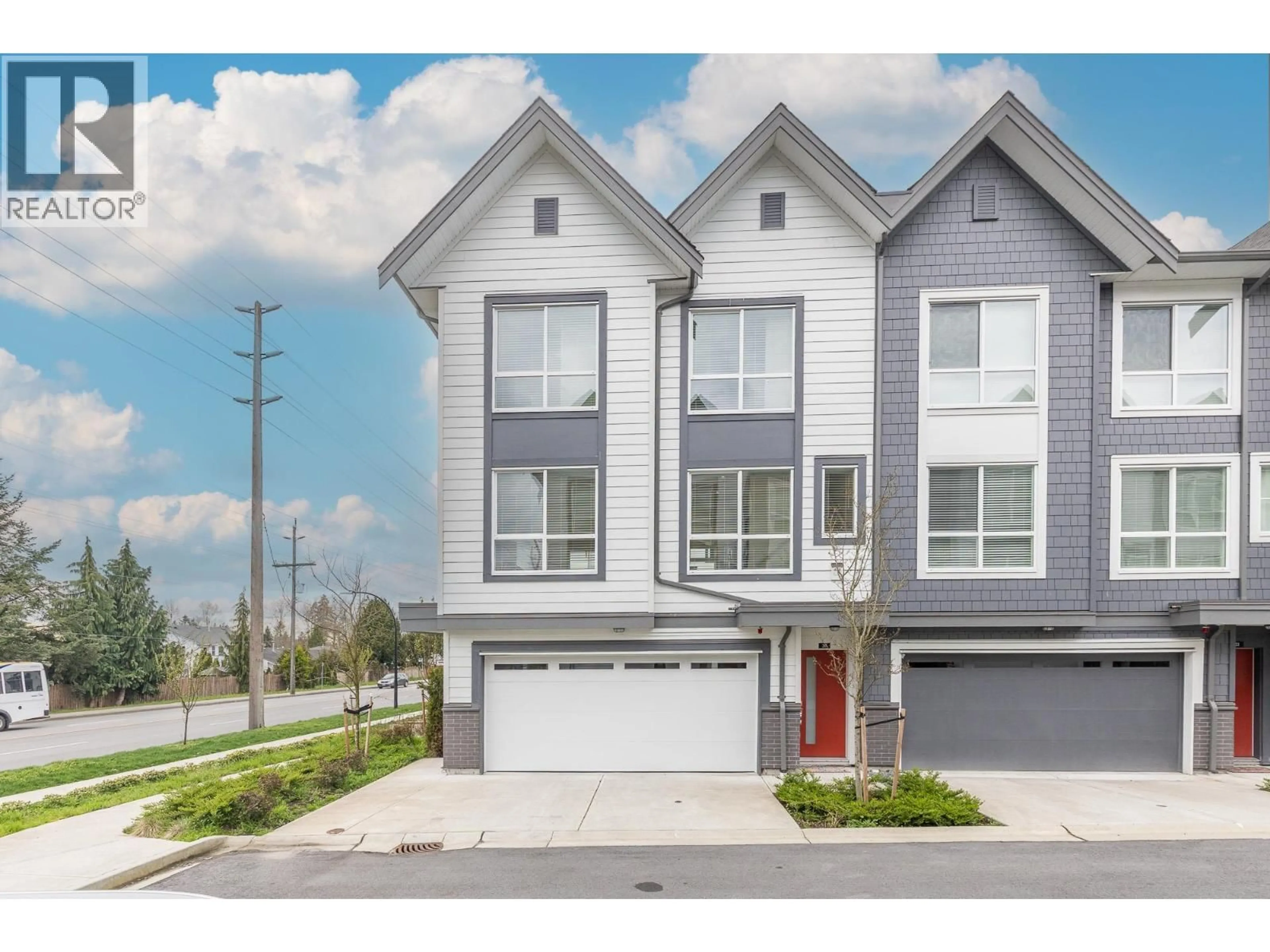 Home with vinyl exterior material, street for 20 - 23785 DEWDNEY TRUNK ROAD, Maple Ridge British Columbia V4R0H8