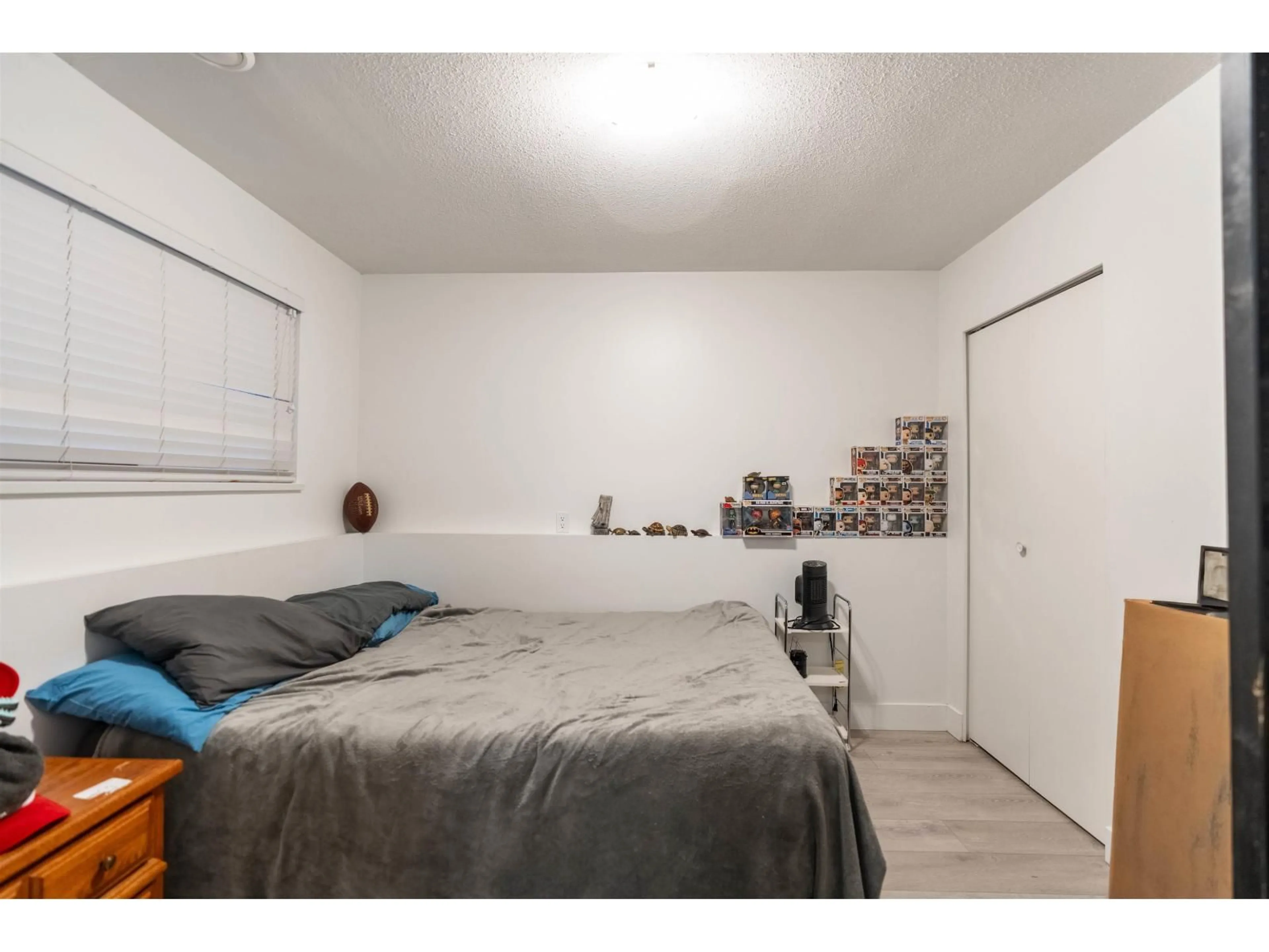 A pic of a room for 13933 90A AVENUE, Surrey British Columbia V3V6Z7