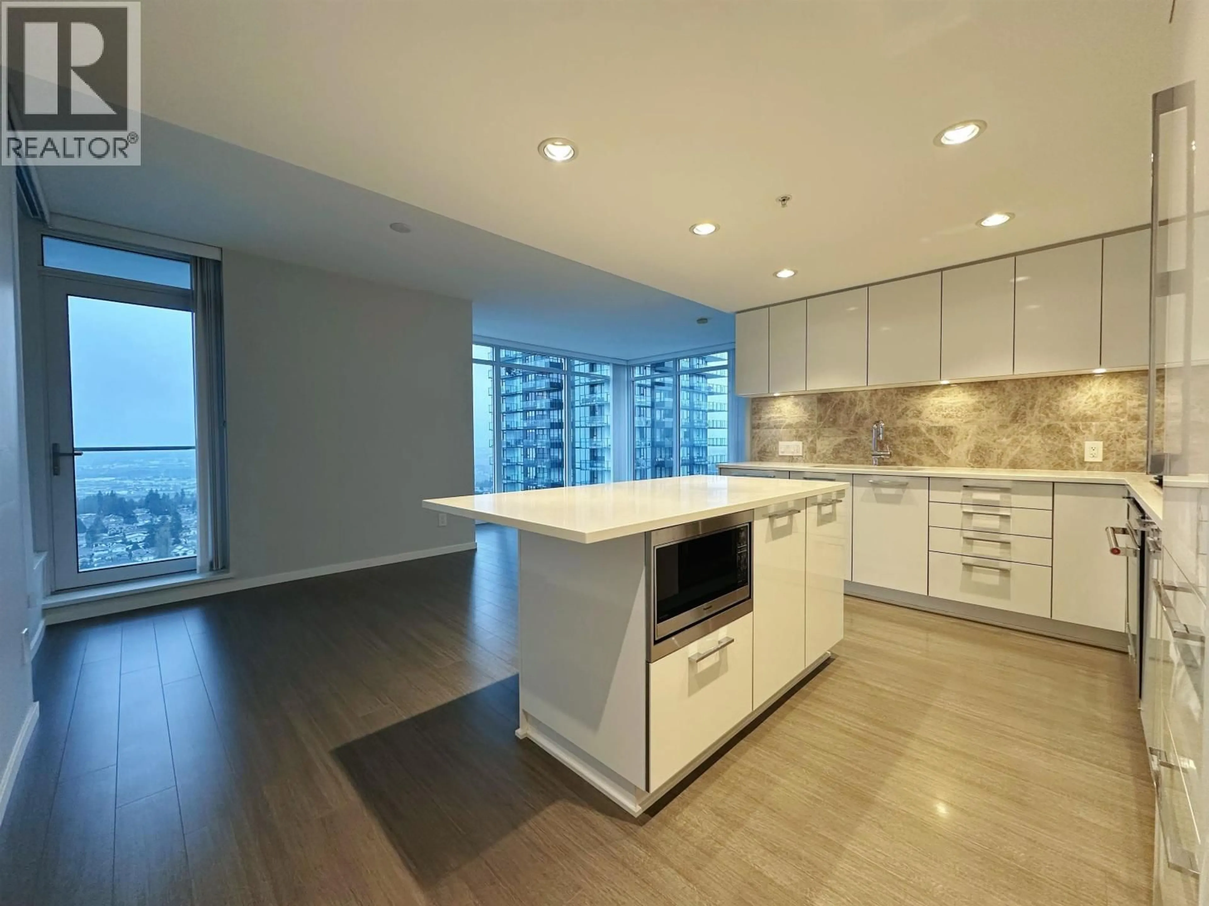 Open concept kitchen, unknown for 2801 - 6700 DUNBLANE AVENUE, Burnaby British Columbia V5H0J3