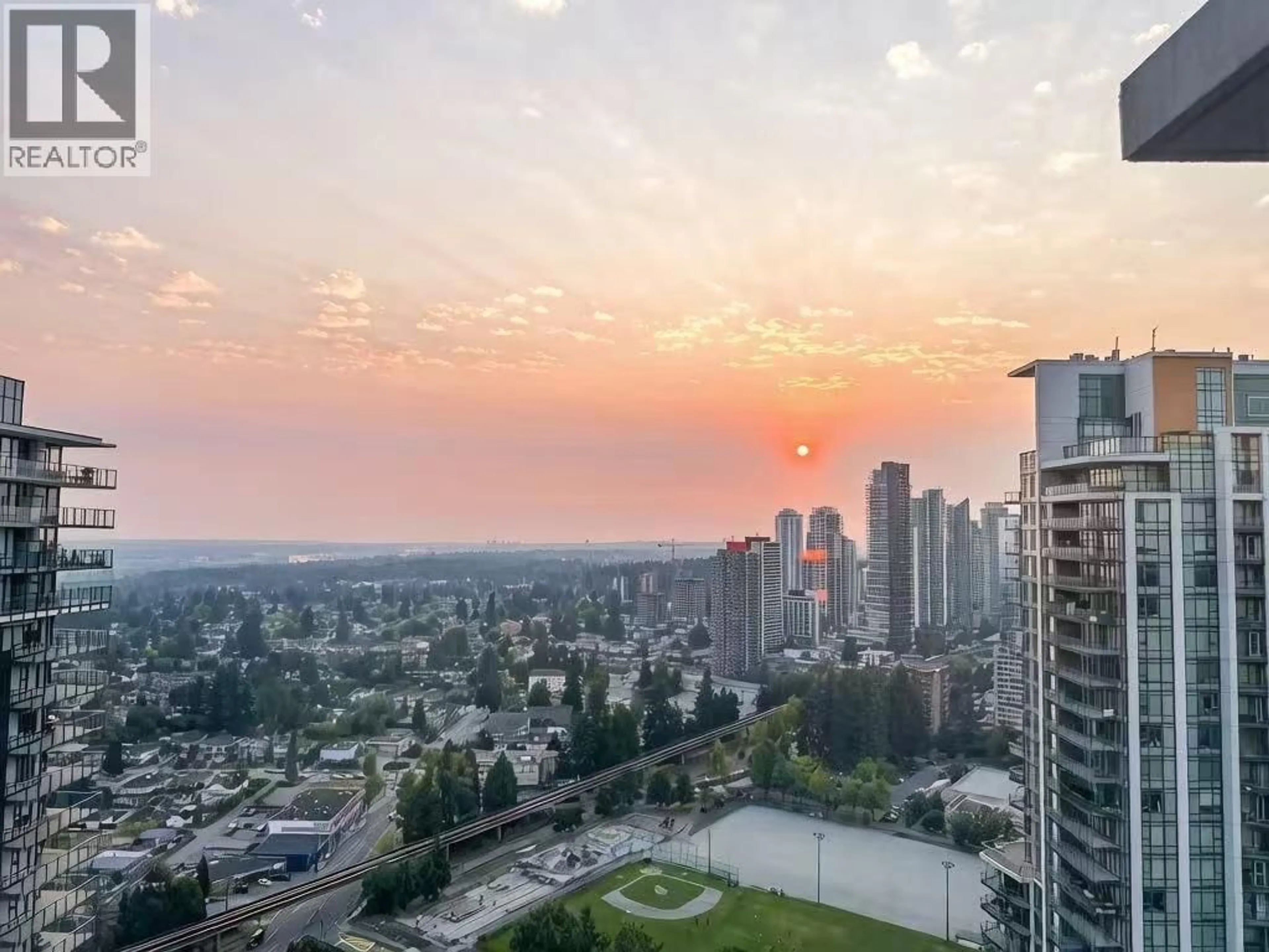 A pic from outside/outdoor area/front of a property/back of a property/a pic from drone, city buildings view from balcony for 2801 - 6700 DUNBLANE AVENUE, Burnaby British Columbia V5H0J3