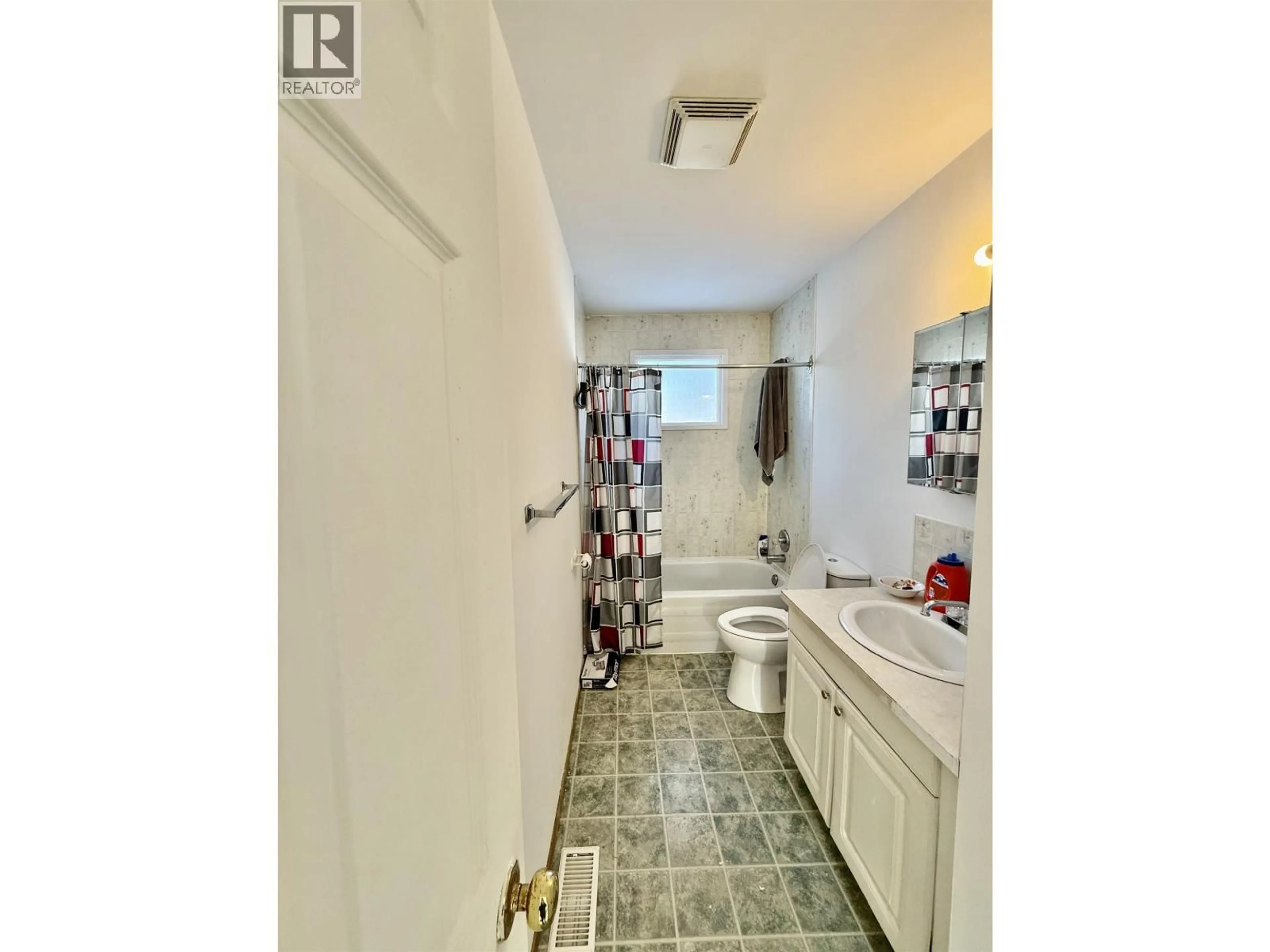 A pic of a room for 2131 24TH AVENUE, Hazelton British Columbia V0J2J1