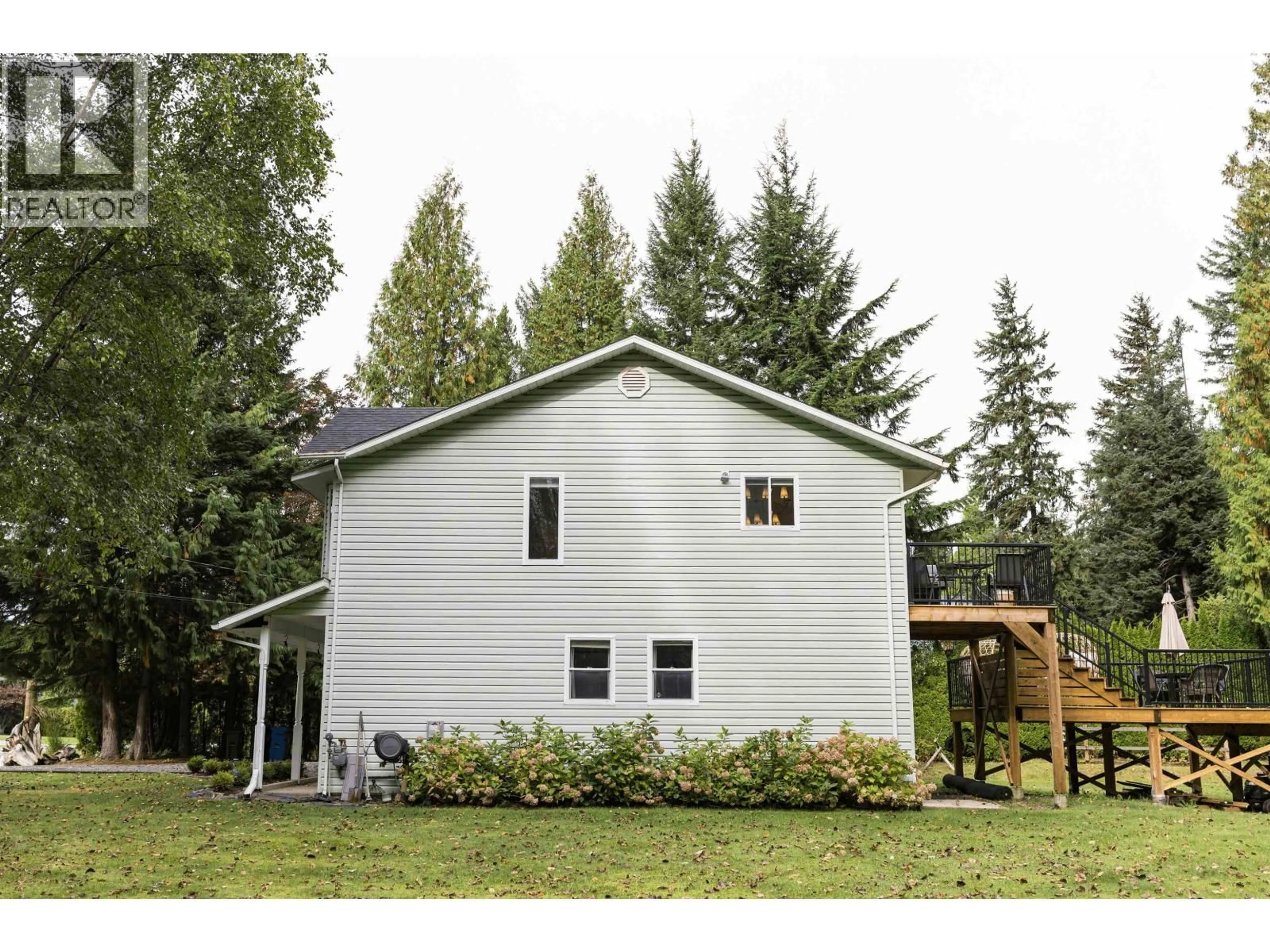 Home with vinyl exterior material, building for 2304 CRAMER STREET, Terrace British Columbia V8G2K7