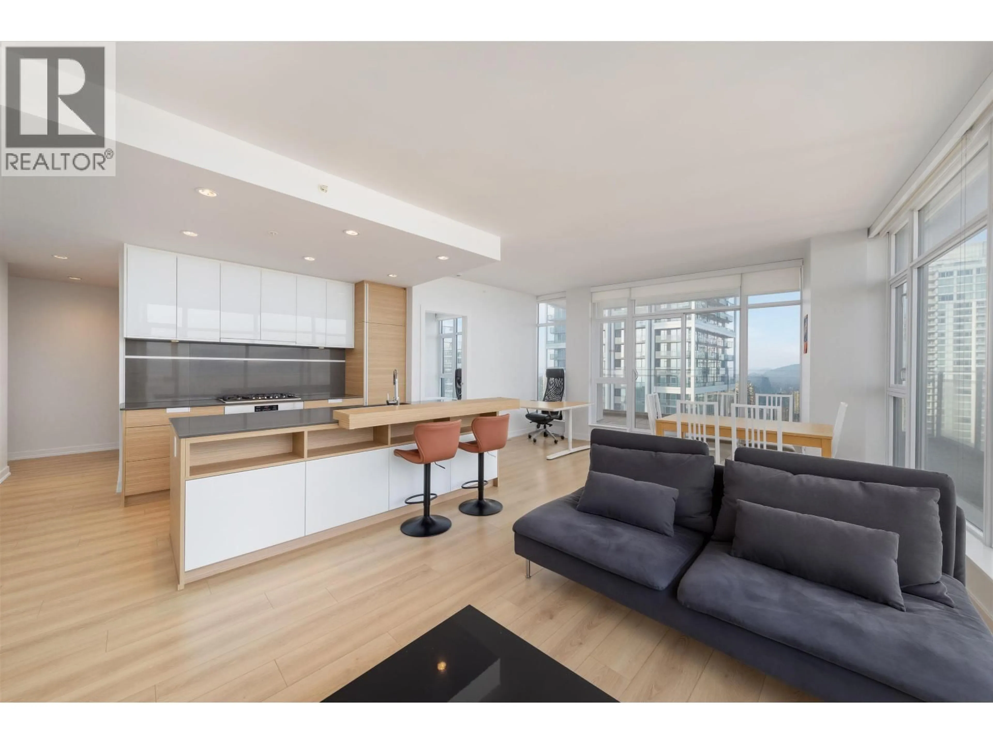 Unknown for 3503 - 4688 KINGSWAY, Burnaby British Columbia V5H0J9