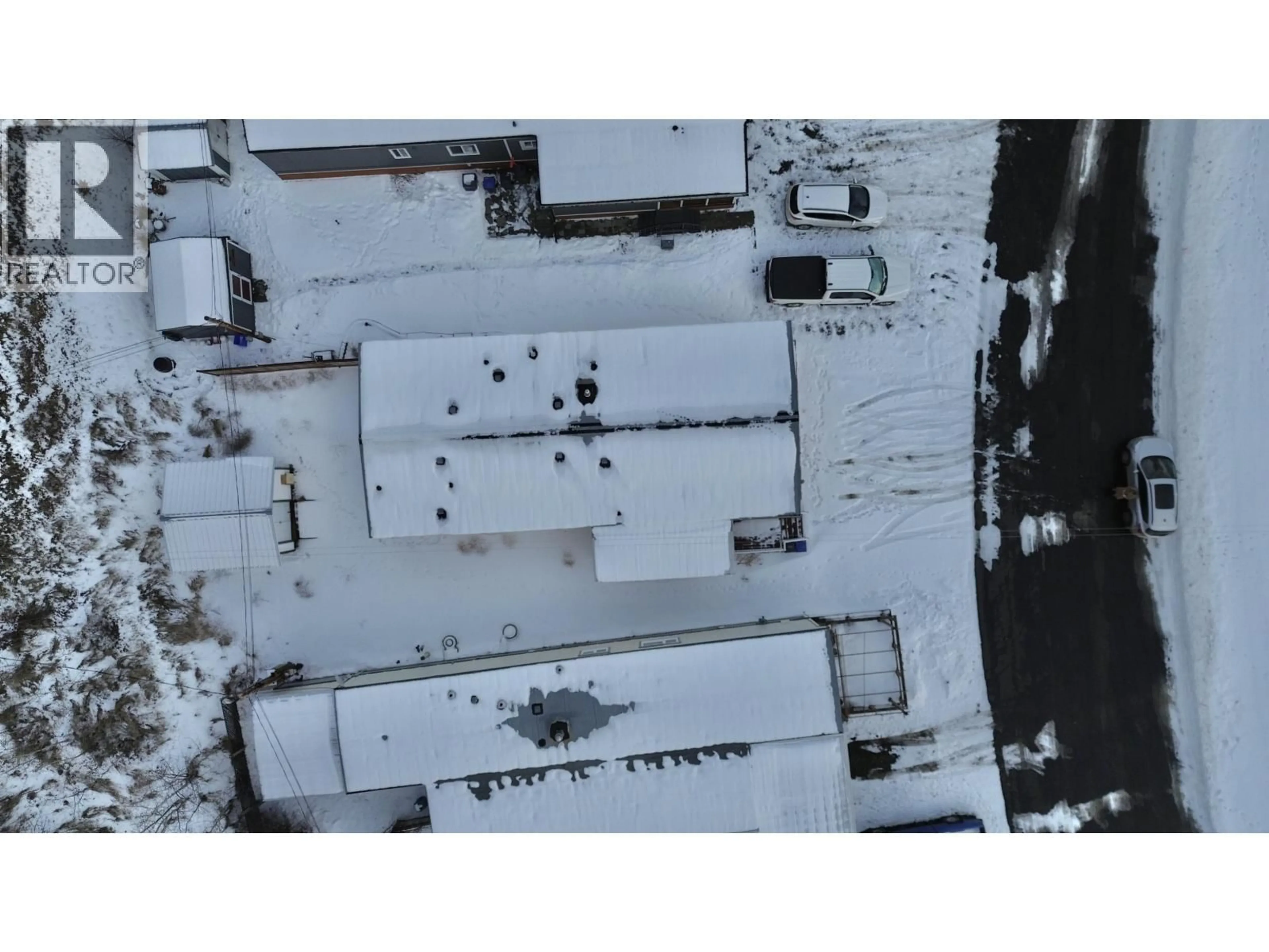 A pic from outside/outdoor area/front of a property/back of a property/a pic from drone, building for 68 - 1700 BROADWAY AVENUE, Williams Lake British Columbia V2G2W5