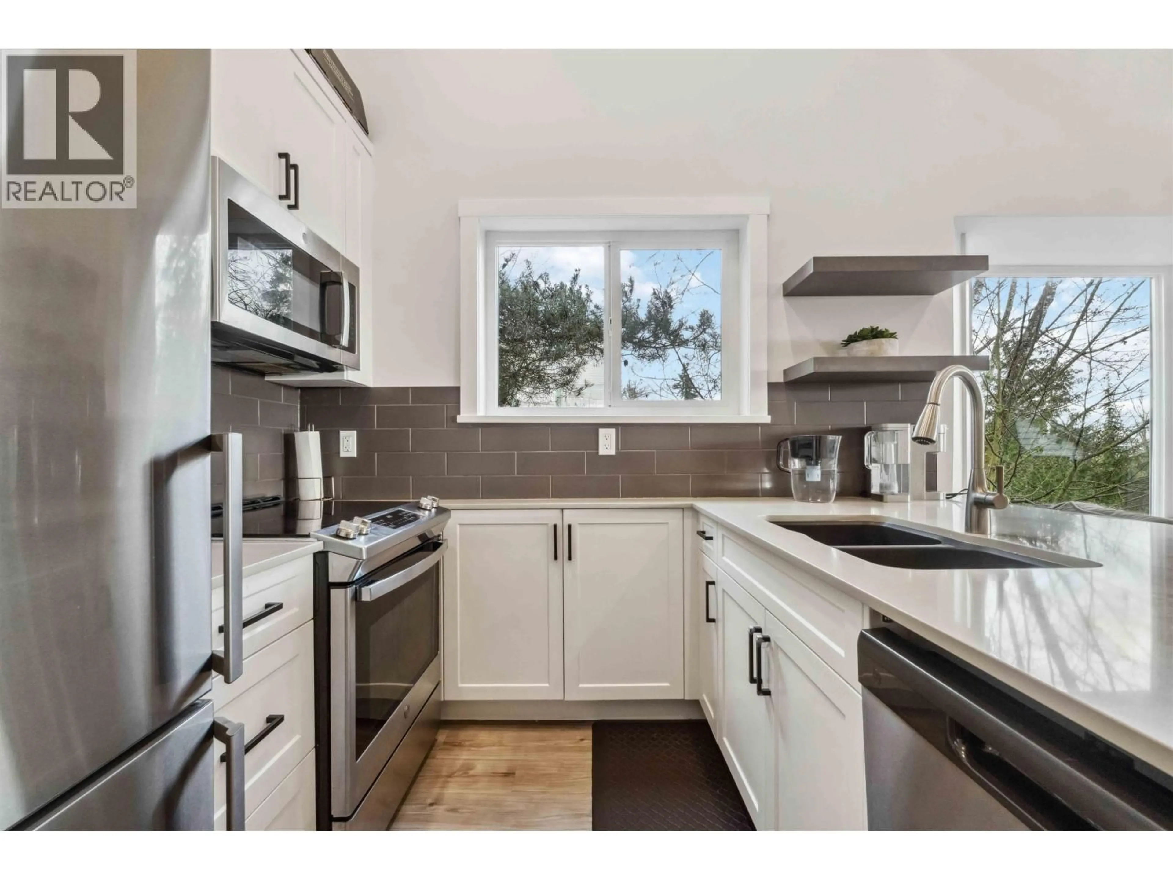 Unknown for 306 - 11726 225 STREET, Maple Ridge British Columbia V2X6E4