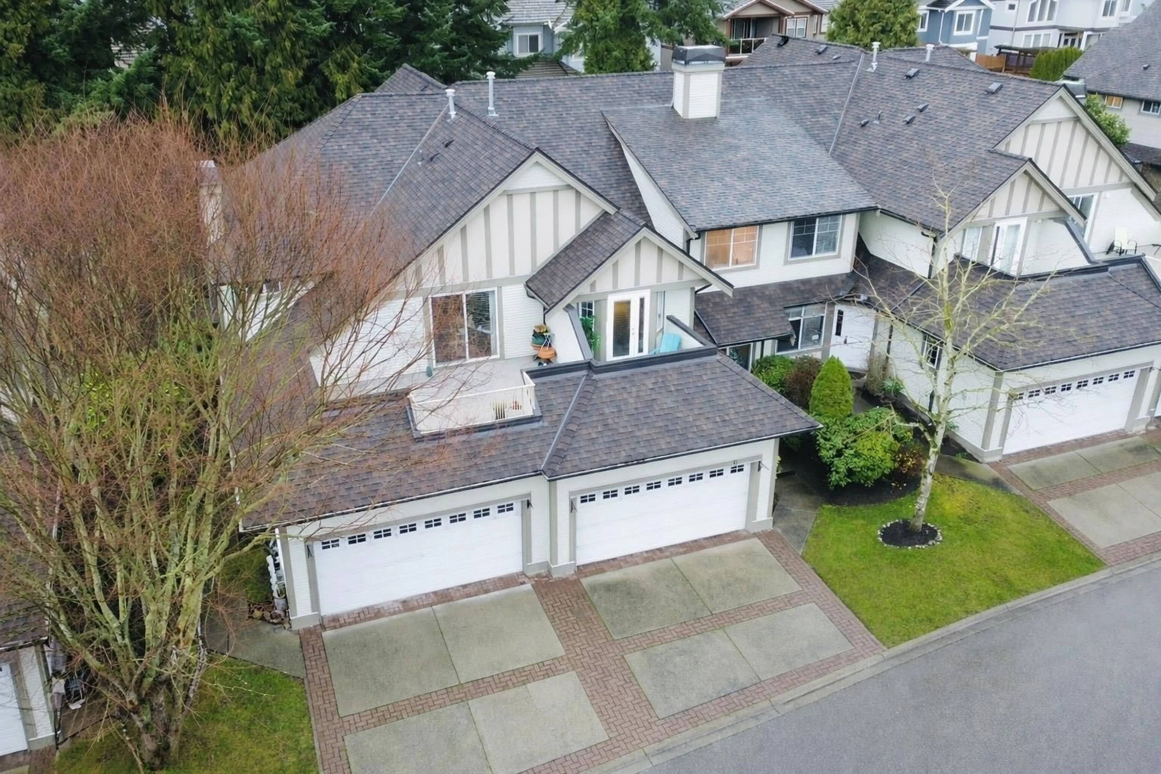 A pic from outside/outdoor area/front of a property/back of a property/a pic from drone, street for 43 - 5811 122 STREET, Surrey British Columbia V3X3N5