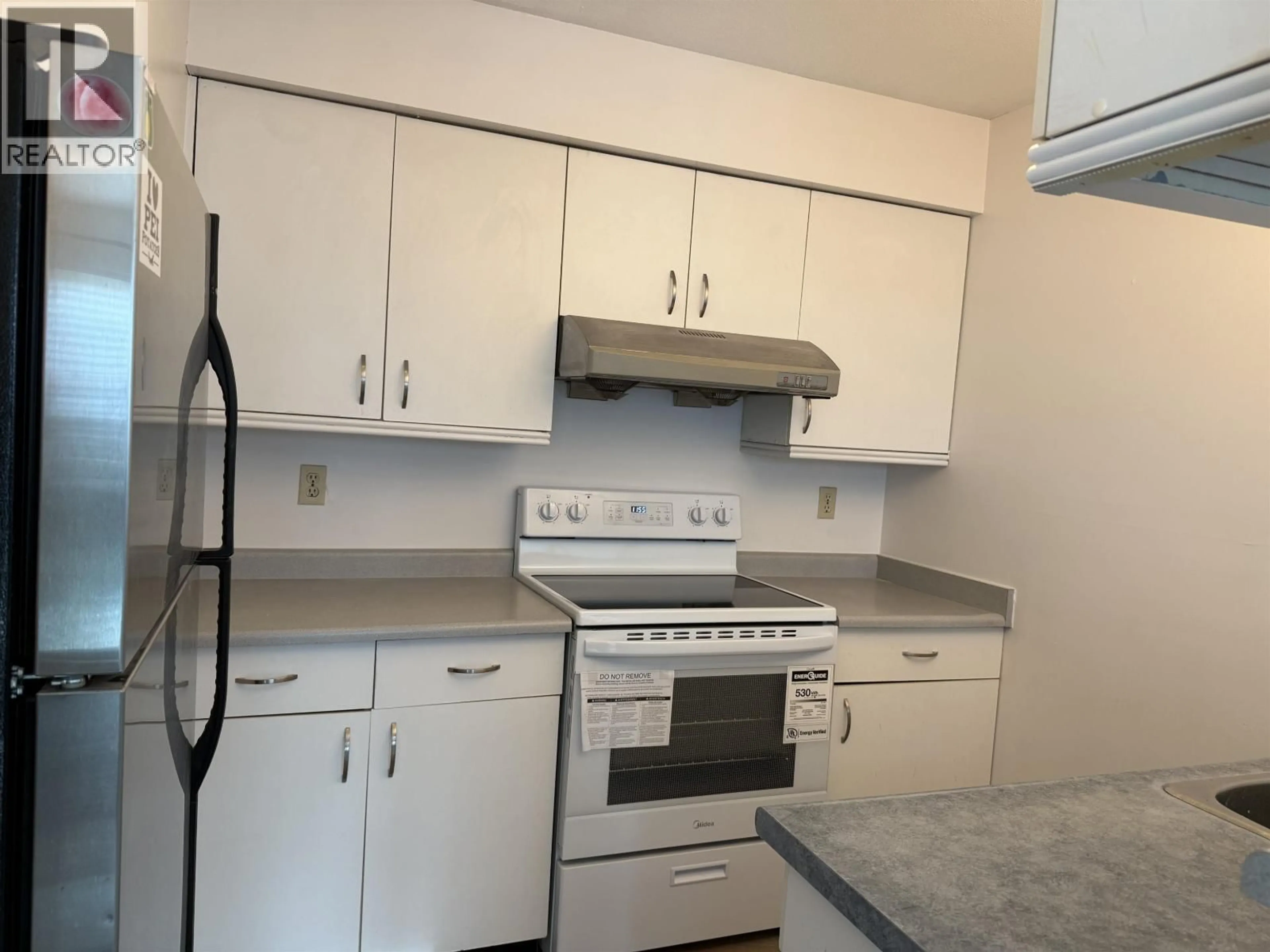 Standard kitchen, unknown for 308 - 2238 ETON STREET, Vancouver British Columbia V5L1C8