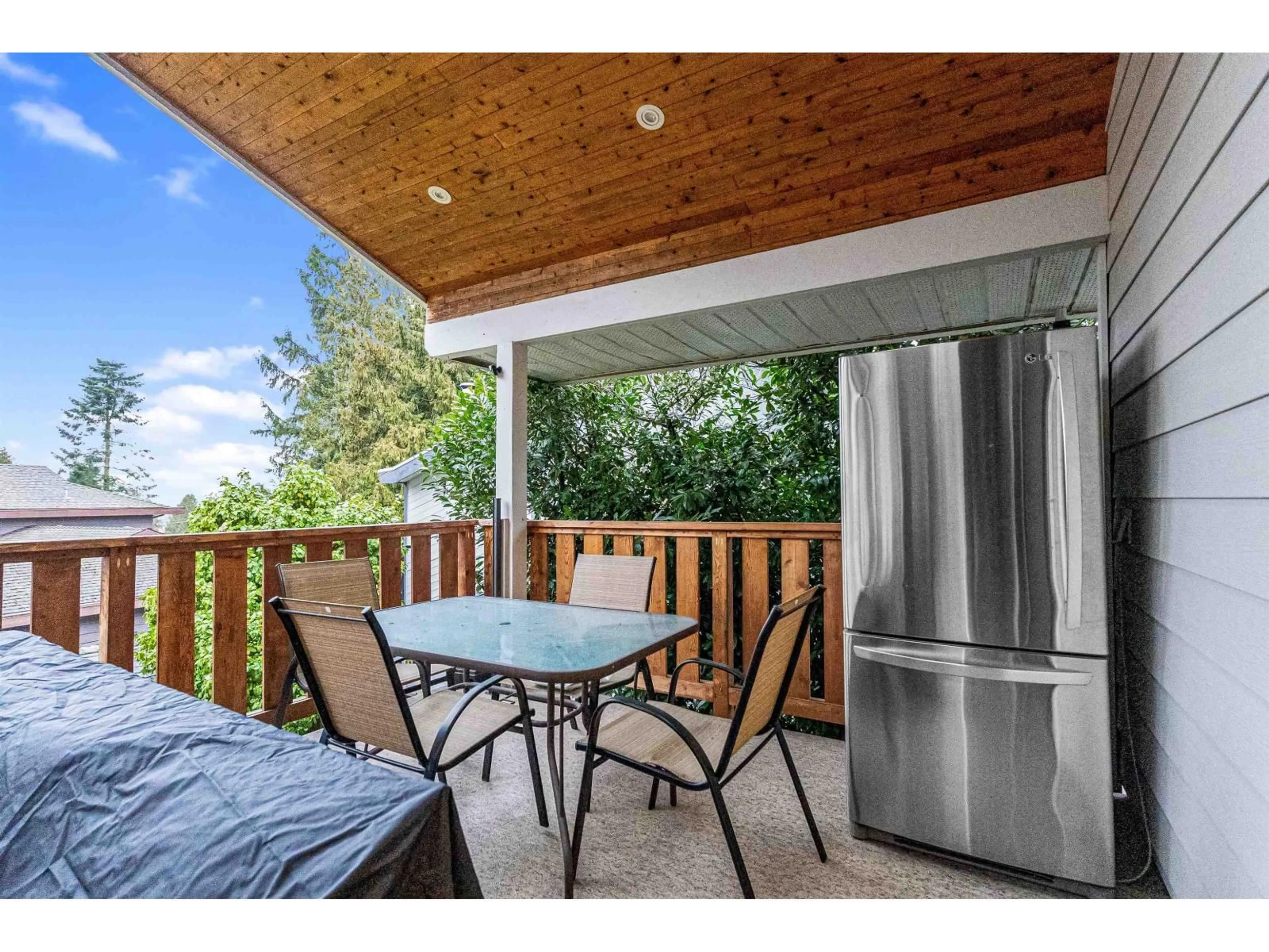 Patio, water/lake/river/ocean view for 11585 ROYAL CRESCENT, Surrey British Columbia V3V6V5