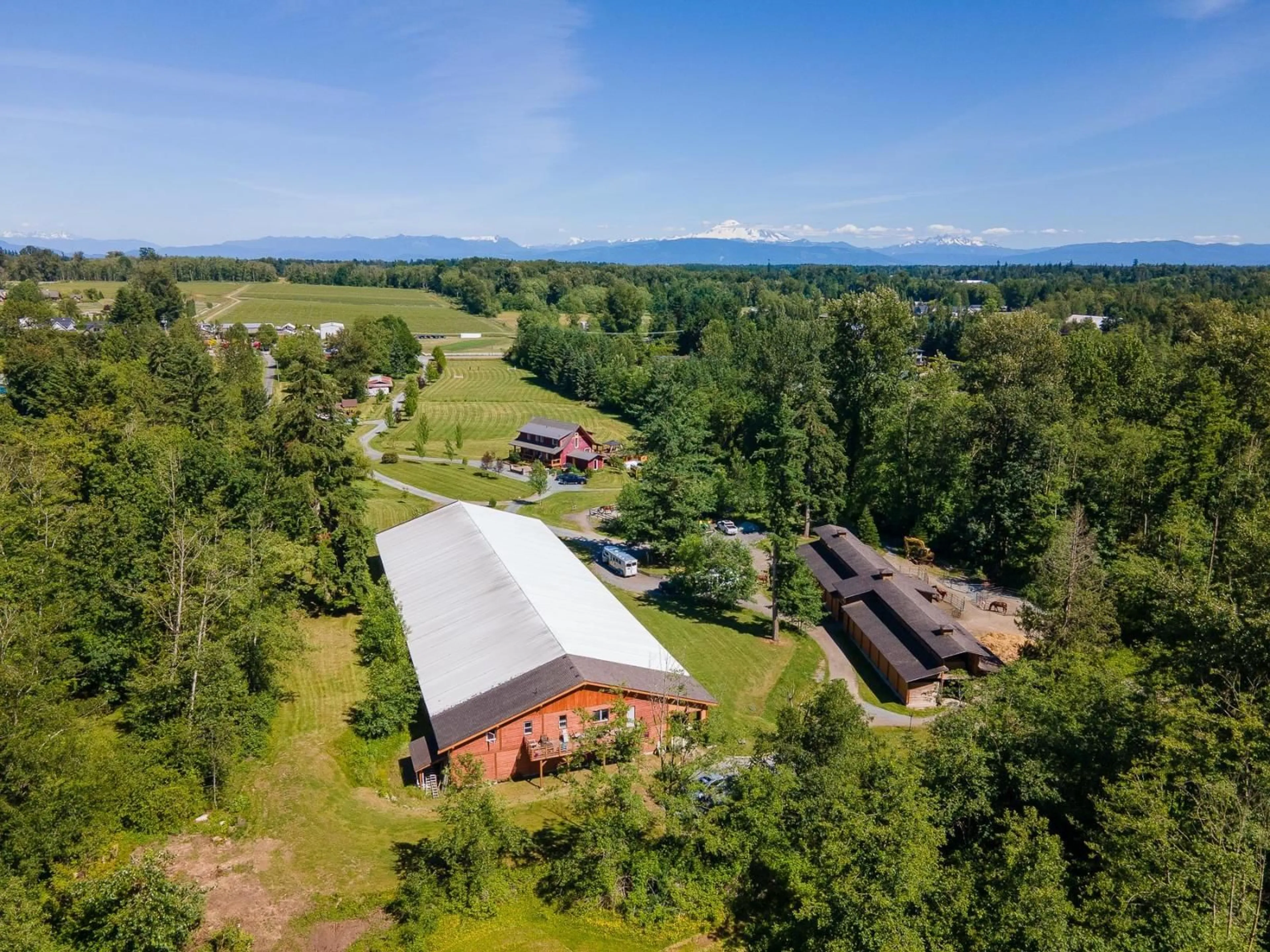 A pic from outside/outdoor area/front of a property/back of a property/a pic from drone, mountain view for 1061 216 STREET, Langley British Columbia V2Z1R3