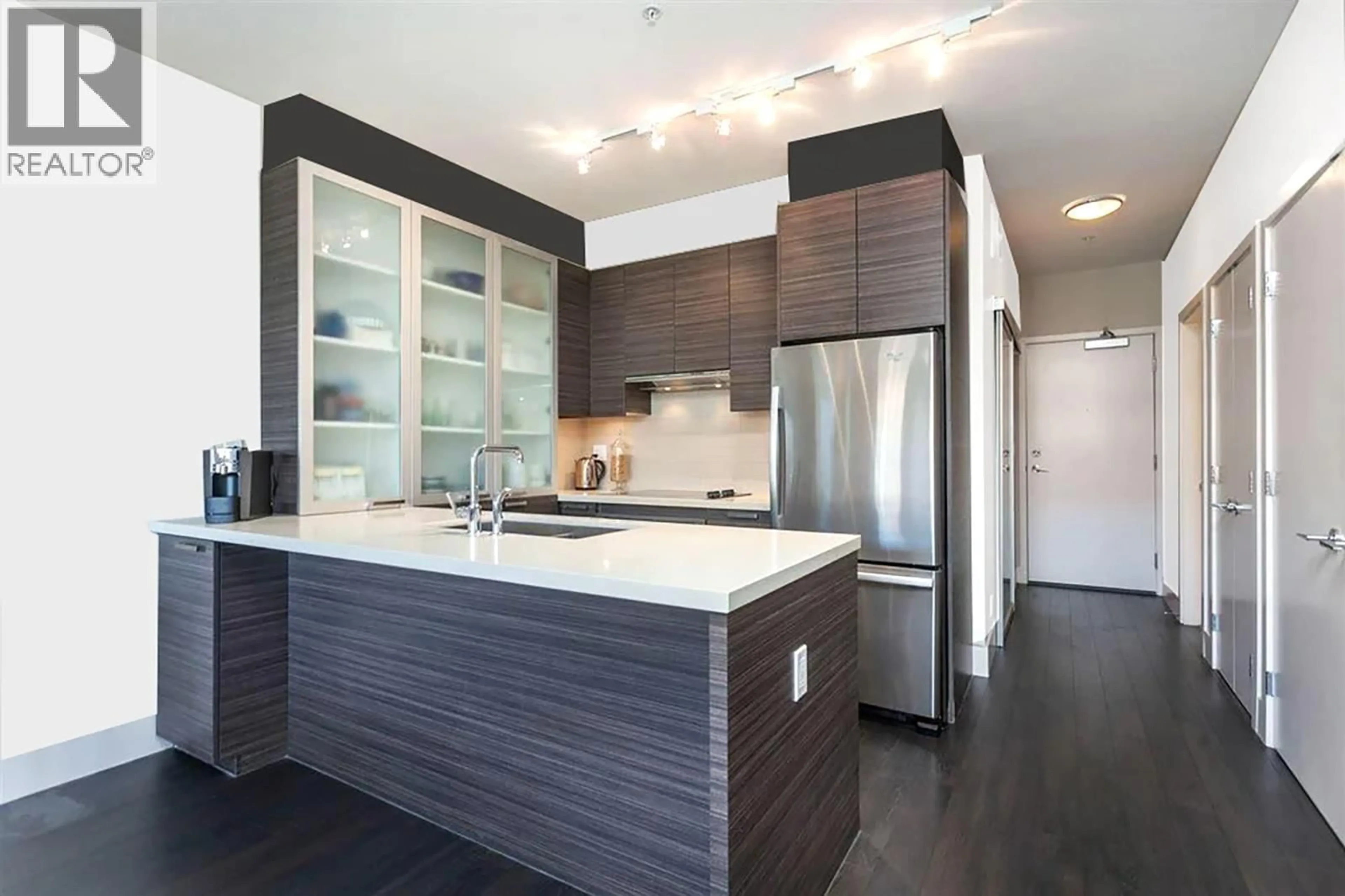 Contemporary kitchen, wood/laminate floor for 219 - 3606 ALDERCREST DRIVE, North Vancouver British Columbia V7G0A3