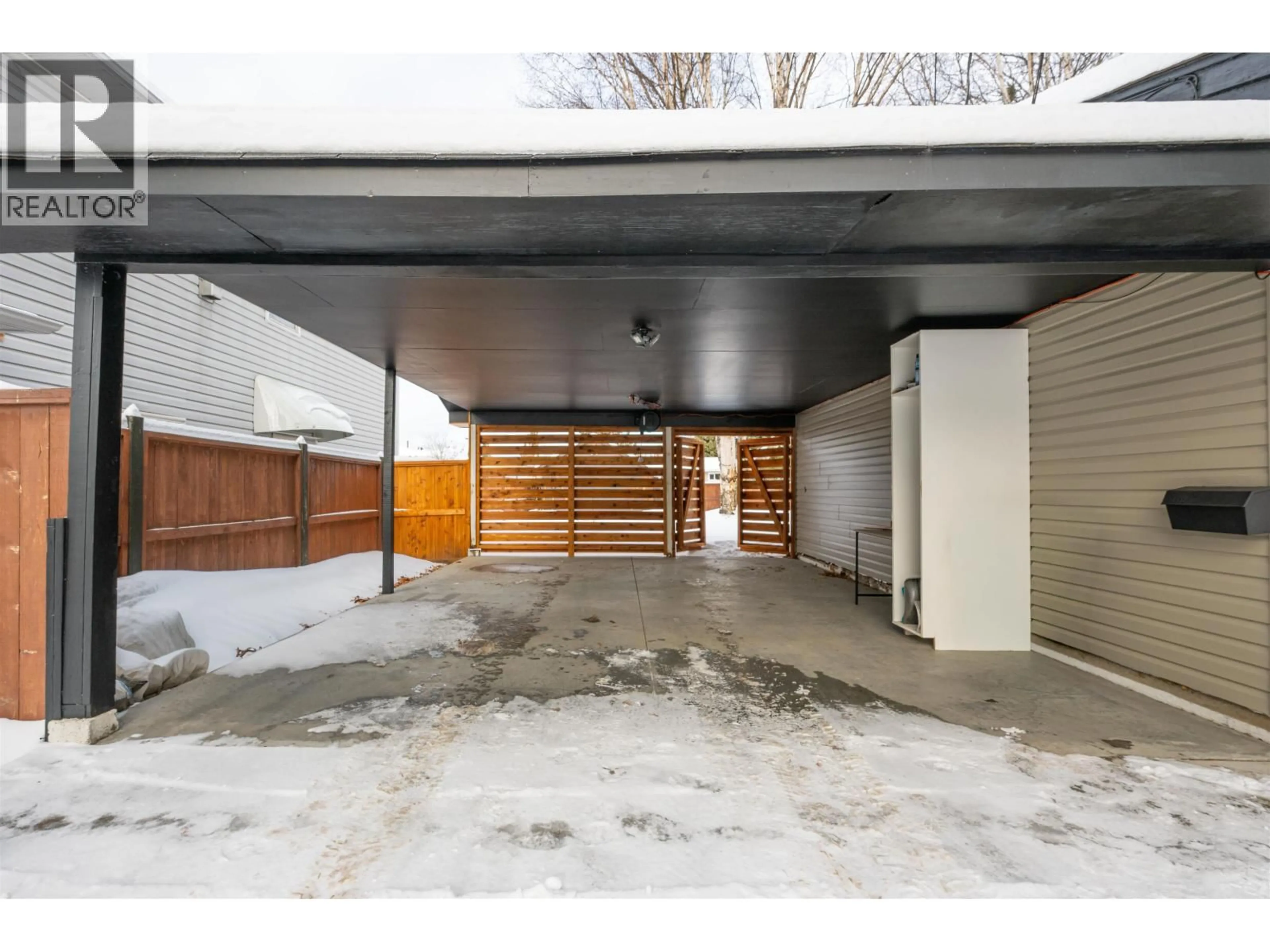 Indoor garage for 2728 VANCE ROAD, Prince George British Columbia V2N1N6