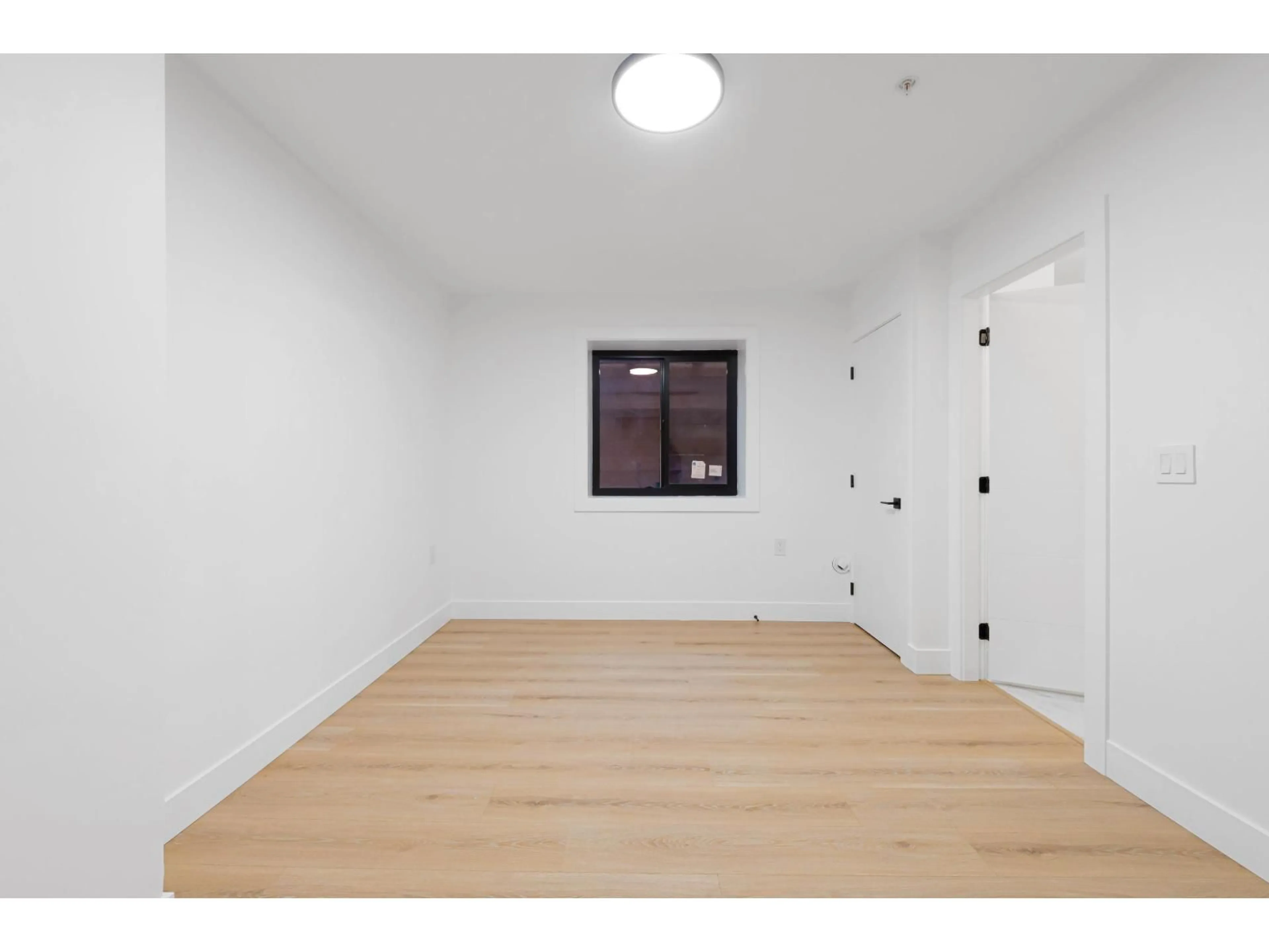 A pic of a room for 7629 197 STREET, Langley British Columbia V2Y3T4