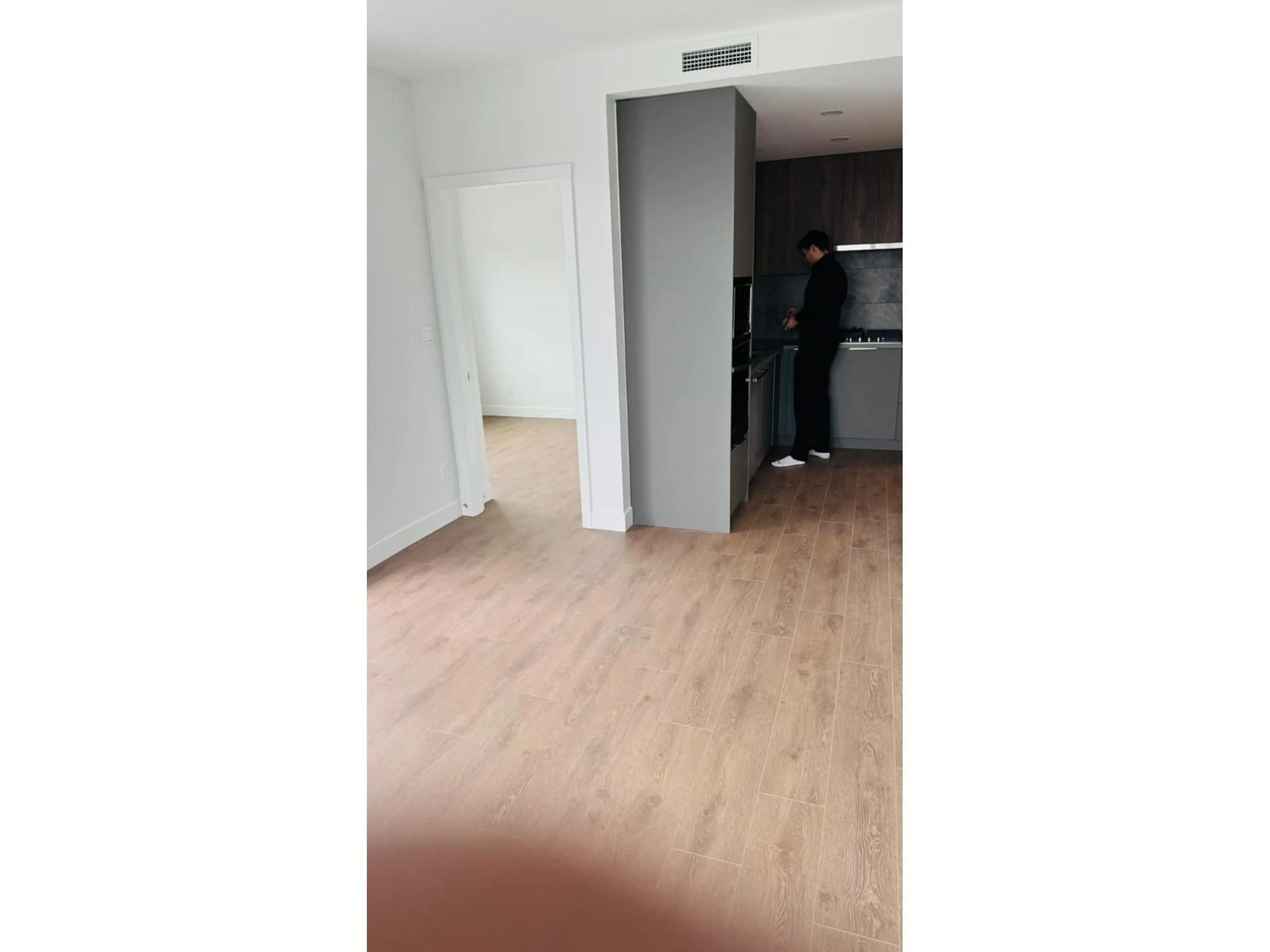 A pic of a room for 1704 - 13387 OLD YALE ROAD, Surrey British Columbia V3T0V6