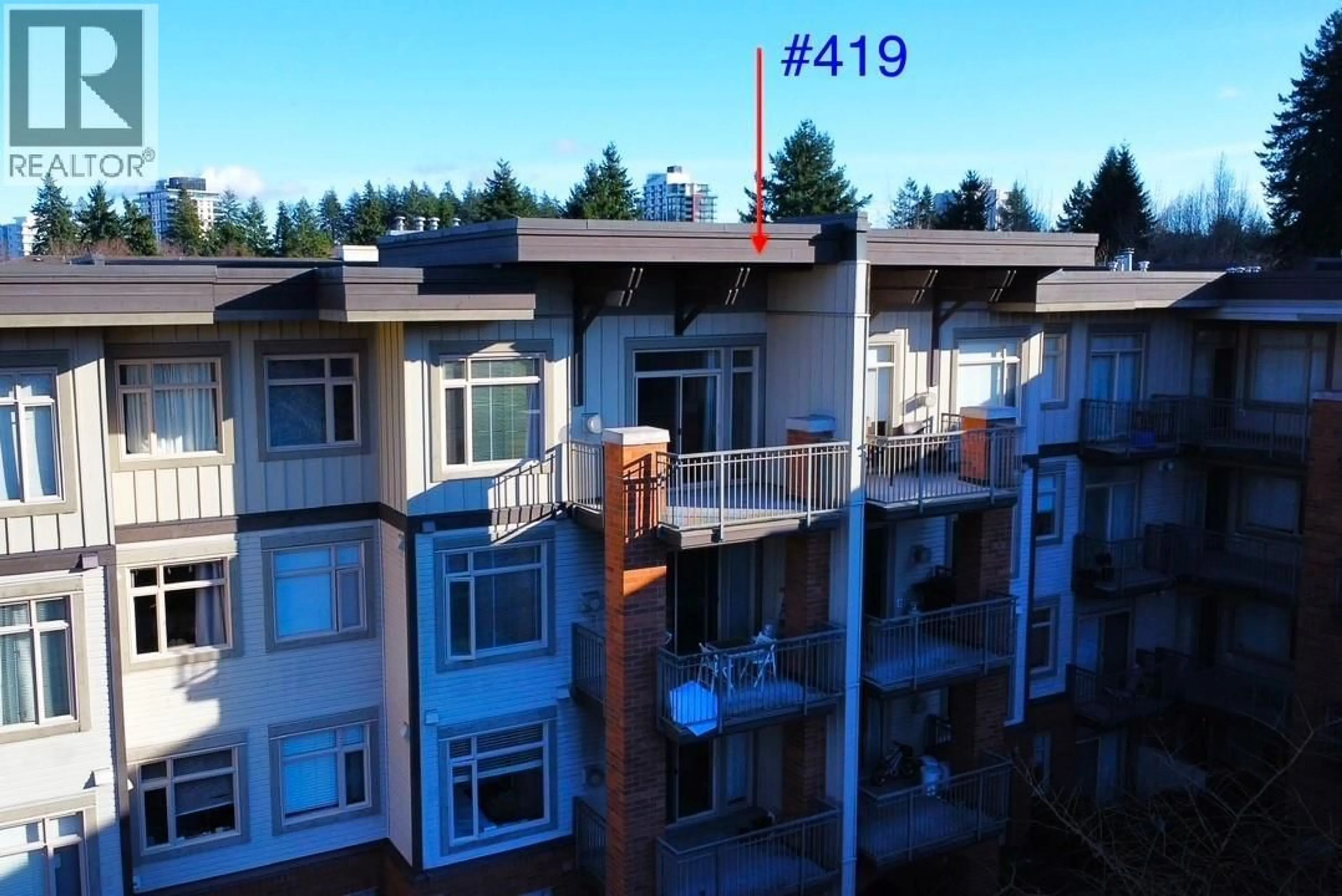 A pic from outside/outdoor area/front of a property/back of a property/a pic from drone, city buildings view from balcony for 419 - 2280 WESBROOK MALL, Vancouver British Columbia V6T2K3