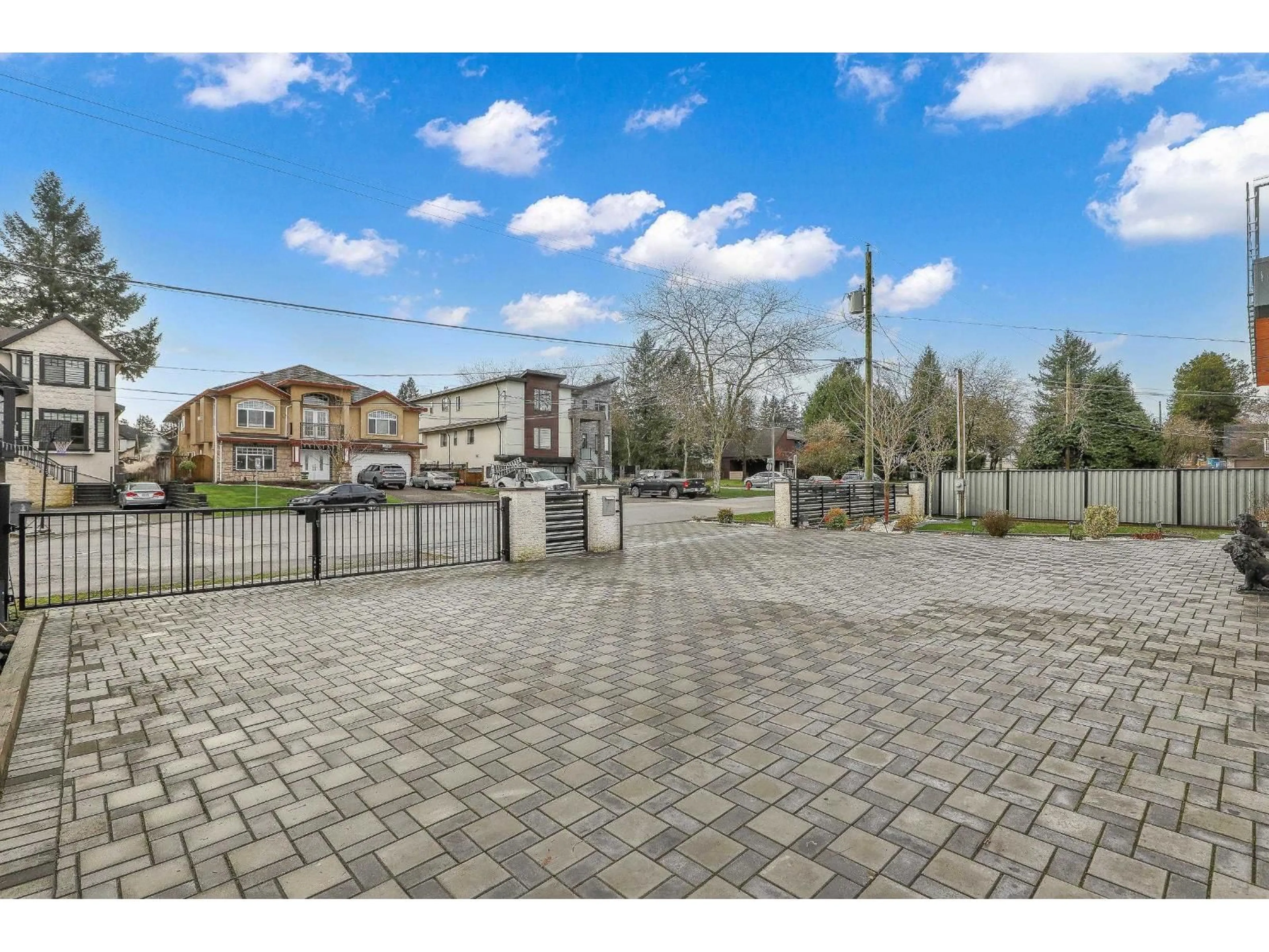 A pic from outside/outdoor area/front of a property/back of a property/a pic from drone, street for 13561 79A AVENUE, Surrey British Columbia V3W2Z3