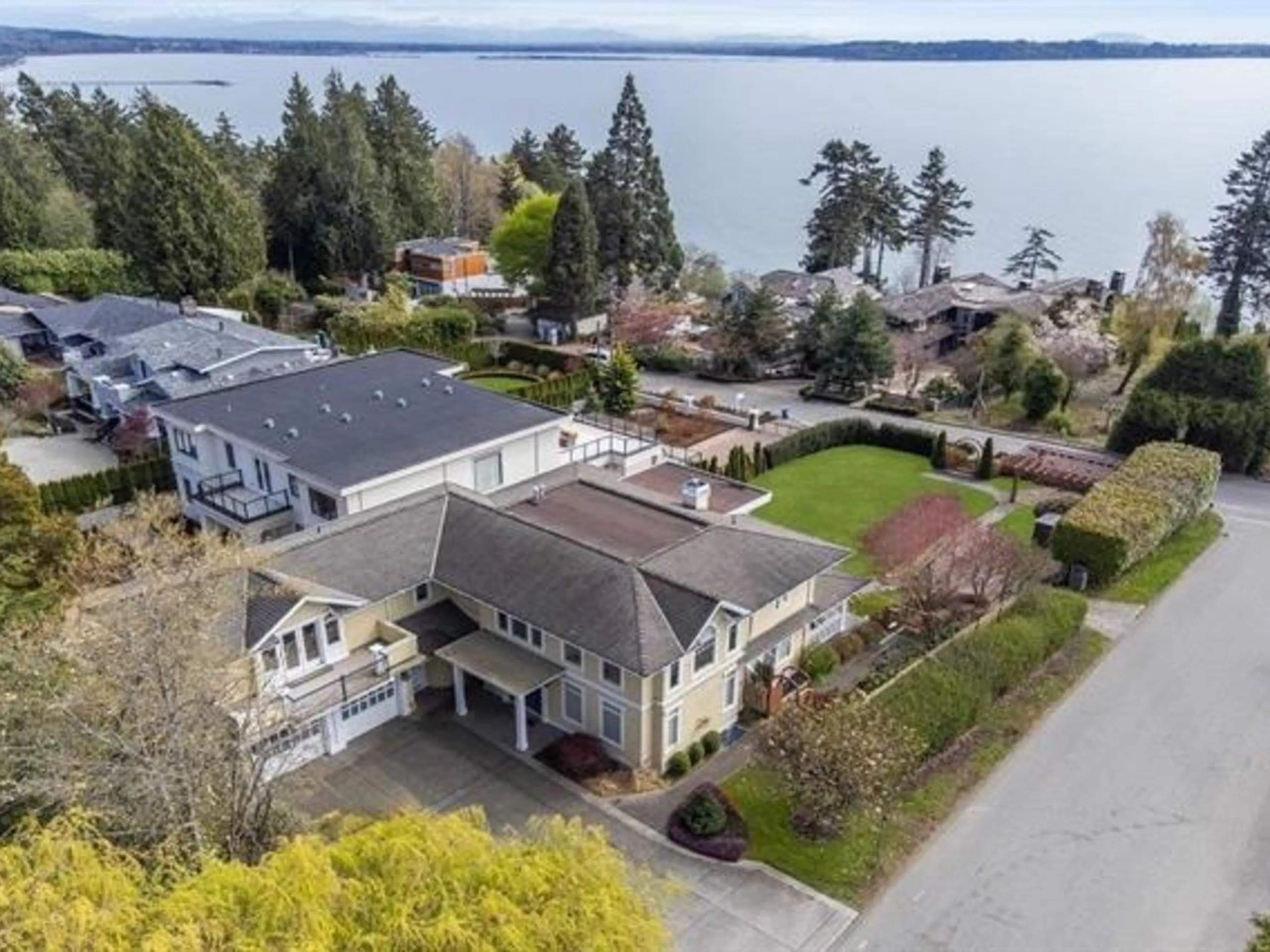 A pic from outside/outdoor area/front of a property/back of a property/a pic from drone, water/lake/river/ocean view for 14008 MARINE DRIVE, White Rock British Columbia V4B1A7