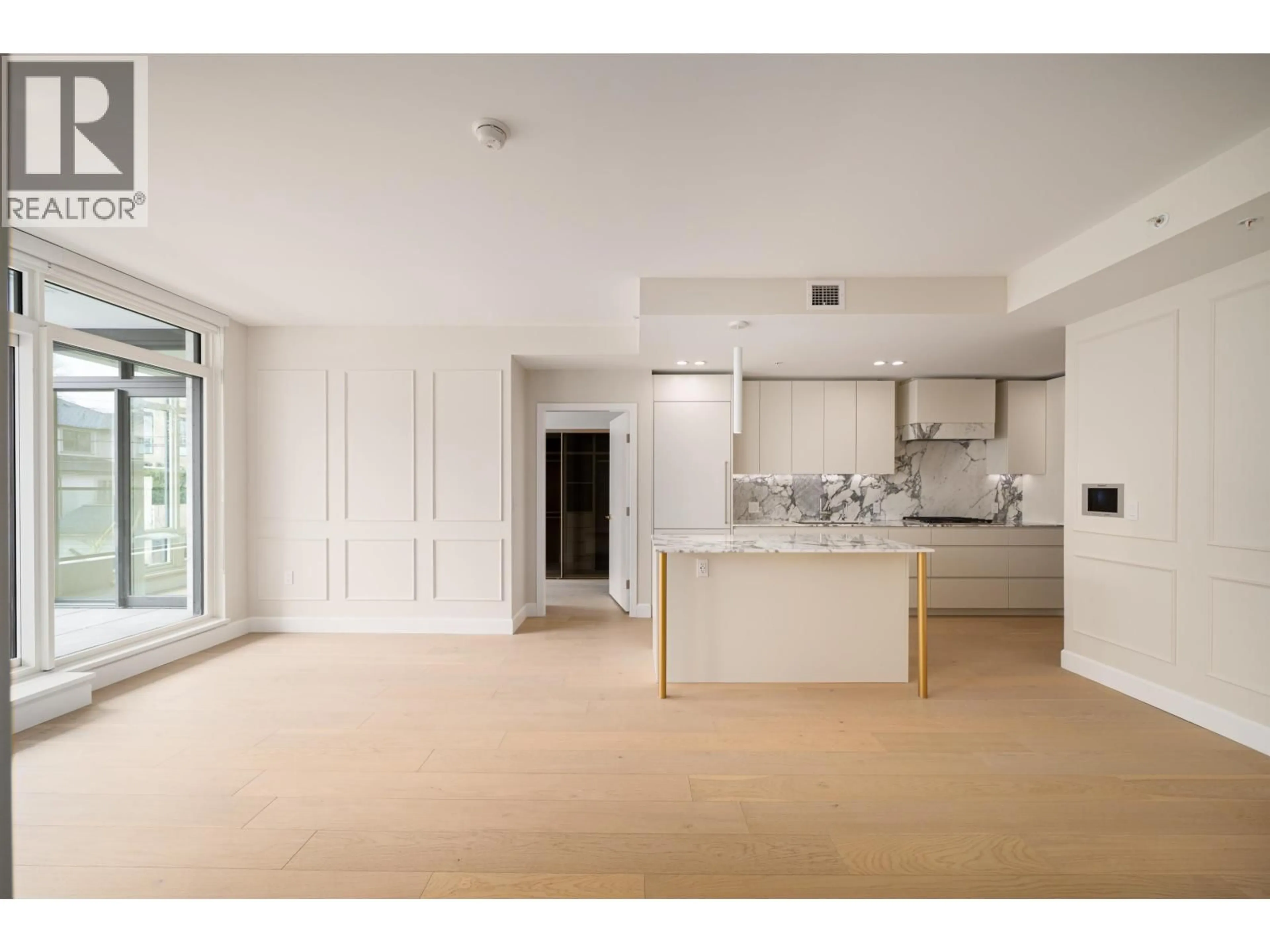 Open concept kitchen, unknown for 303 - 3668 10TH AVENUE, Vancouver British Columbia V6R0G4