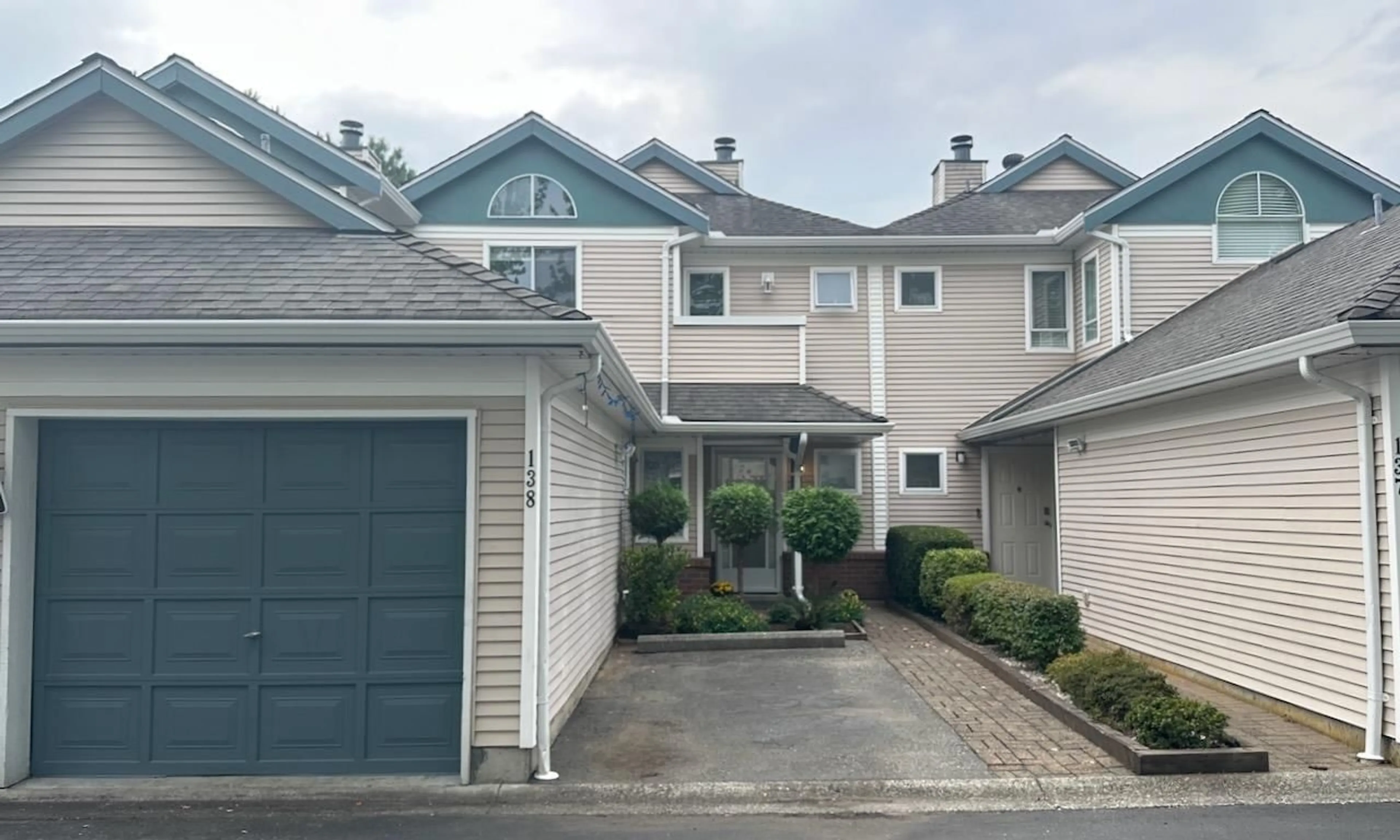 A pic from outside/outdoor area/front of a property/back of a property/a pic from drone, street for 138 - 14154 103 AVENUE, Surrey British Columbia V3T4Z6