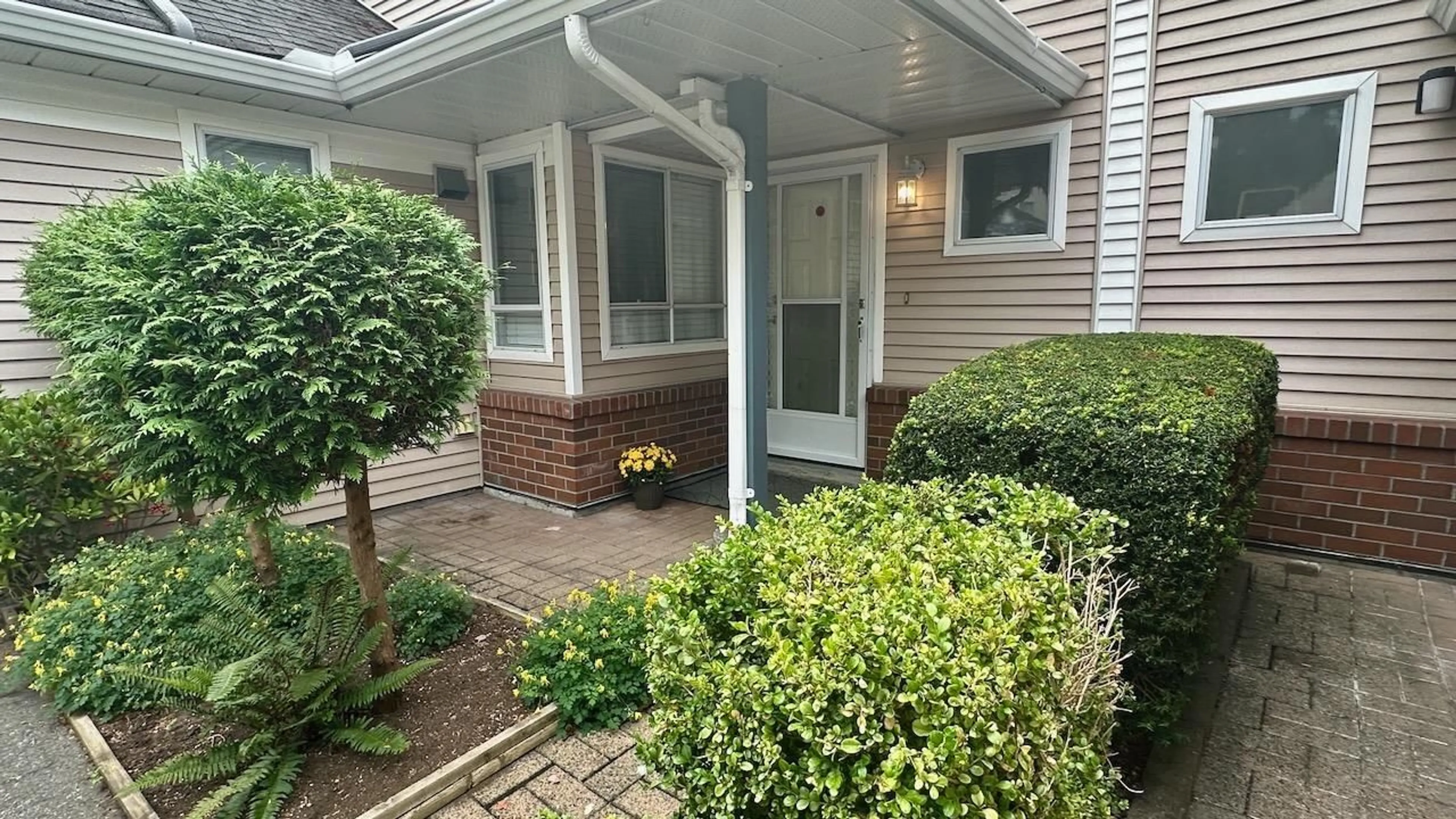 Unknown for 138 - 14154 103 AVENUE, Surrey British Columbia V3T4Z6