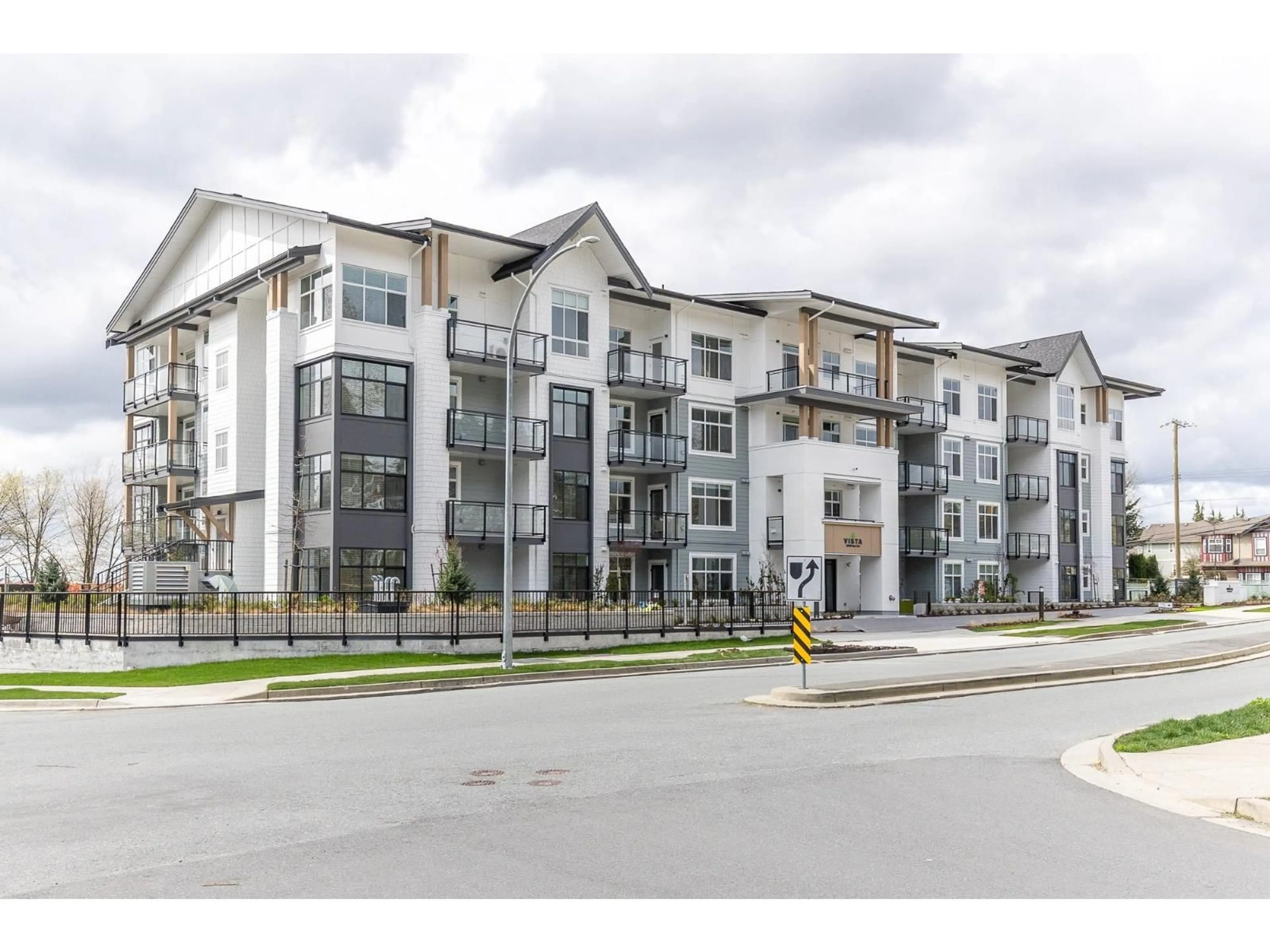 Unknown for 112 - 33920 BEST AVENUE, Mission British Columbia V2V0L9