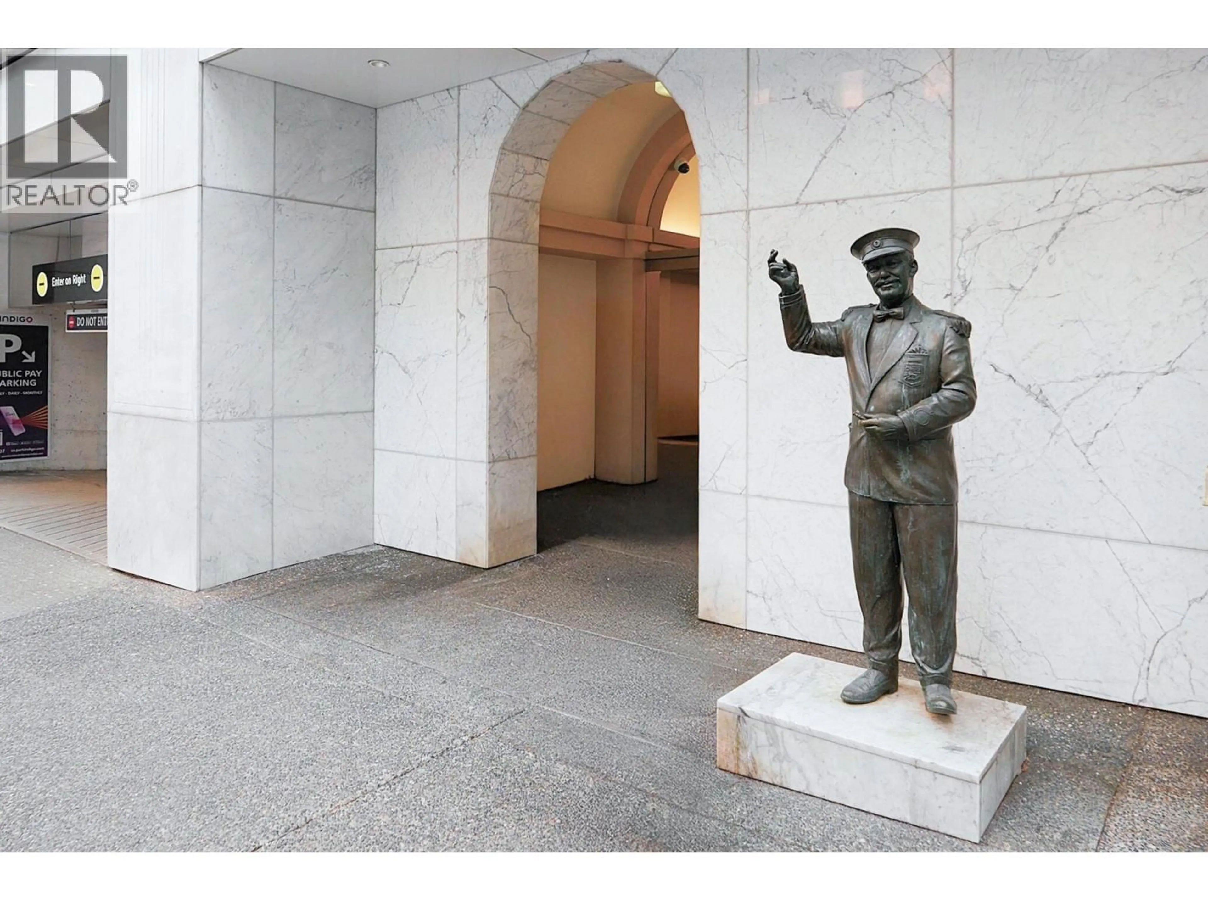 Indoor foyer for 1006 - 1060 ALBERNI STREET, Vancouver British Columbia V6E4K2