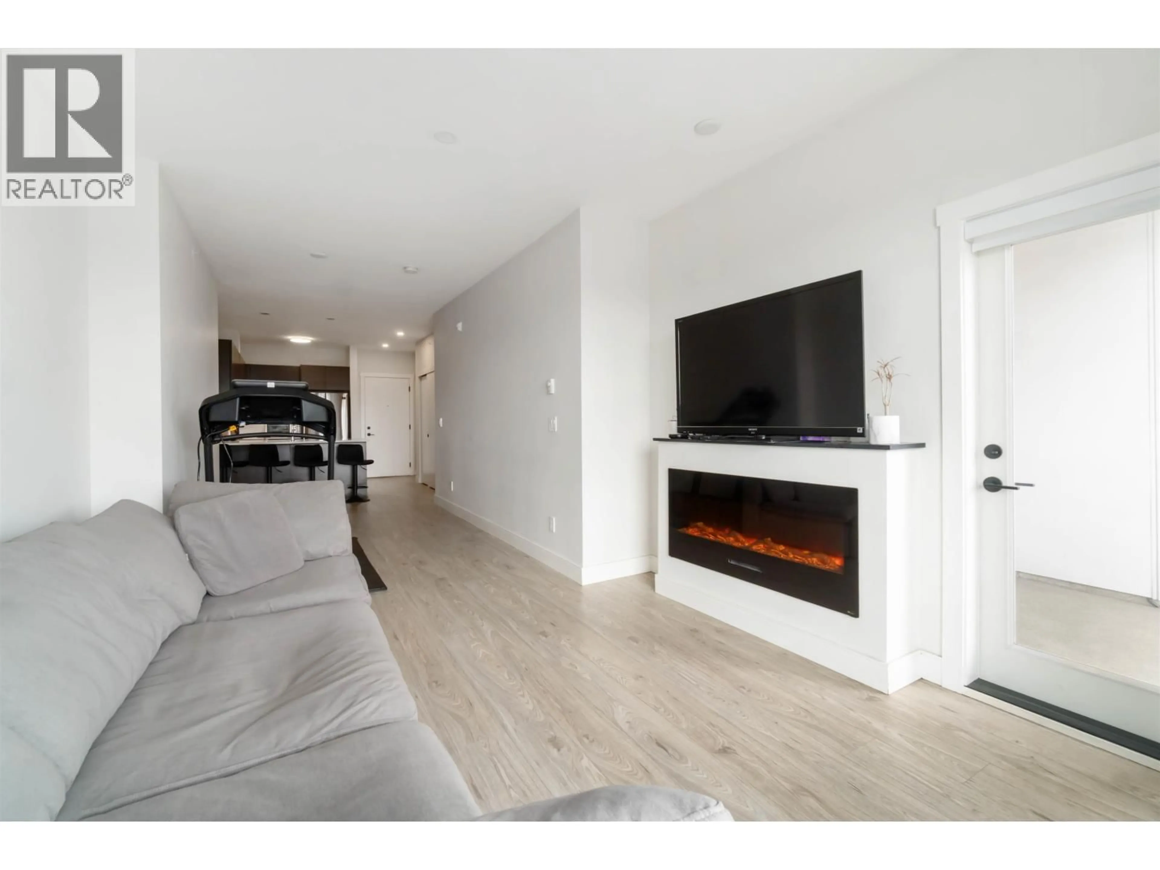 Unknown for 409 - 1633 TATLOW AVENUE, North Vancouver British Columbia V7P2Z8