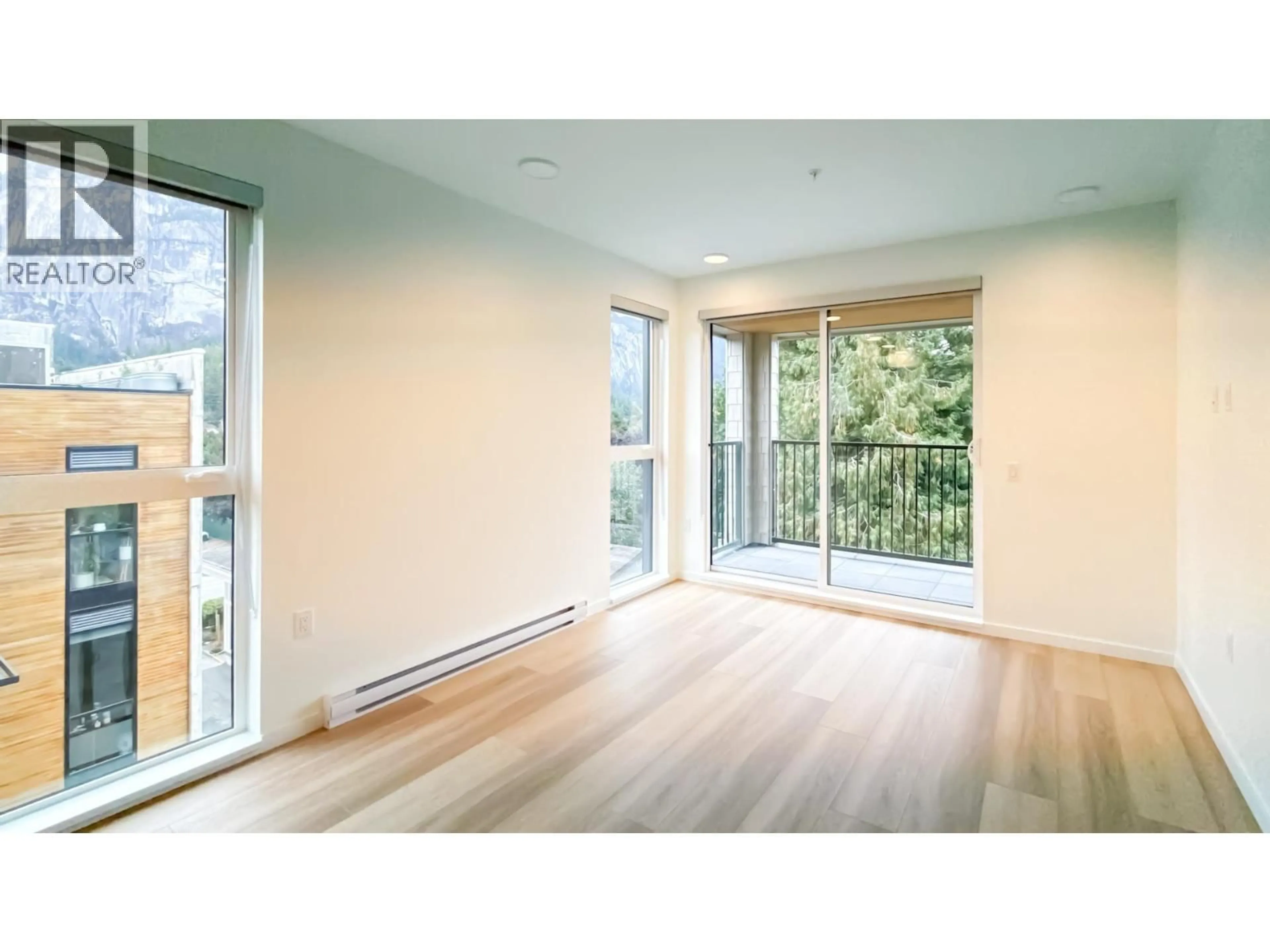 A pic of a room for 508 - 37994 SECOND AVENUE, Squamish British Columbia V8B0C3