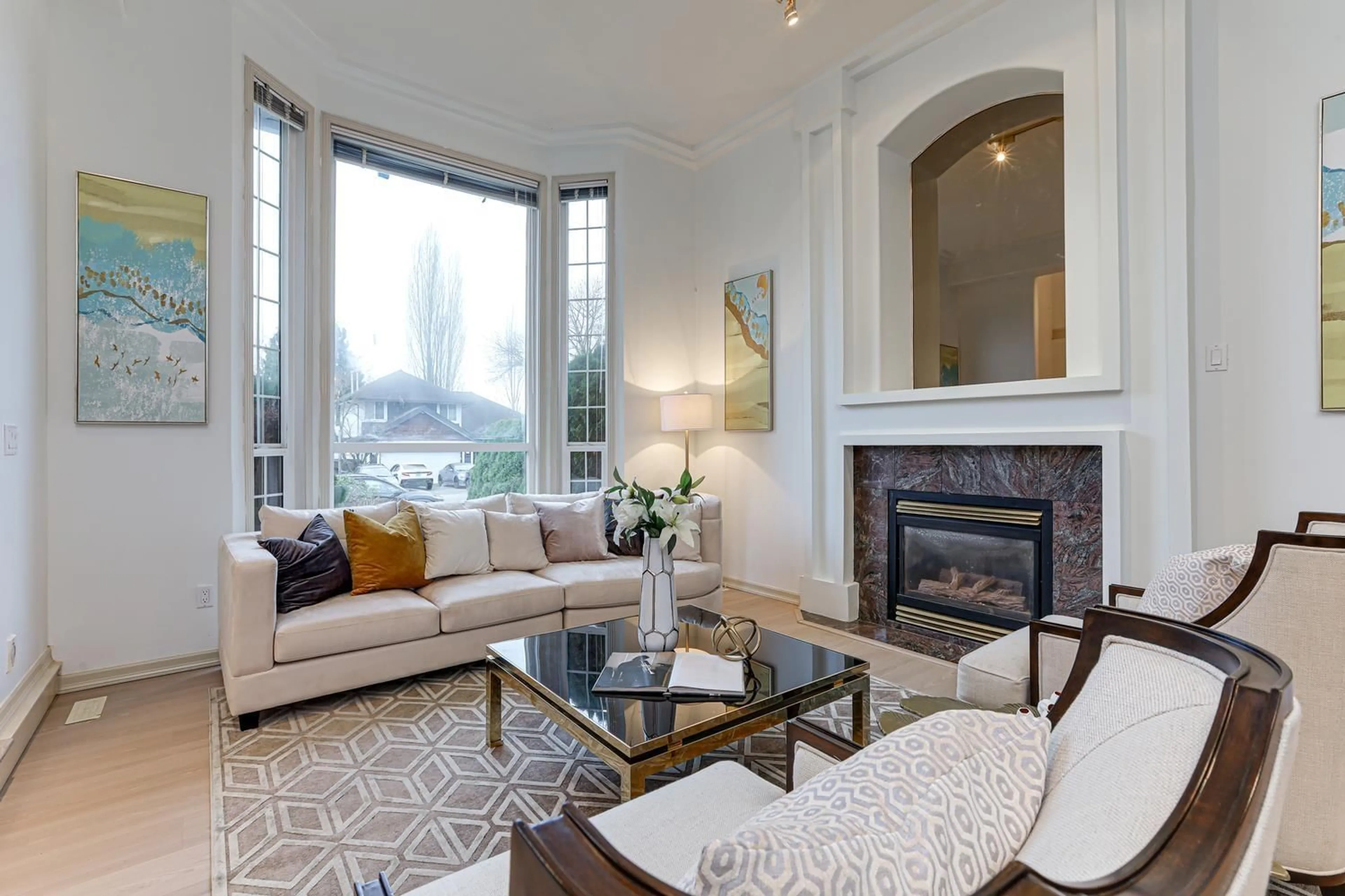 Living room with furniture, unknown for 17079 57 AVENUE, Surrey British Columbia V3S8M9