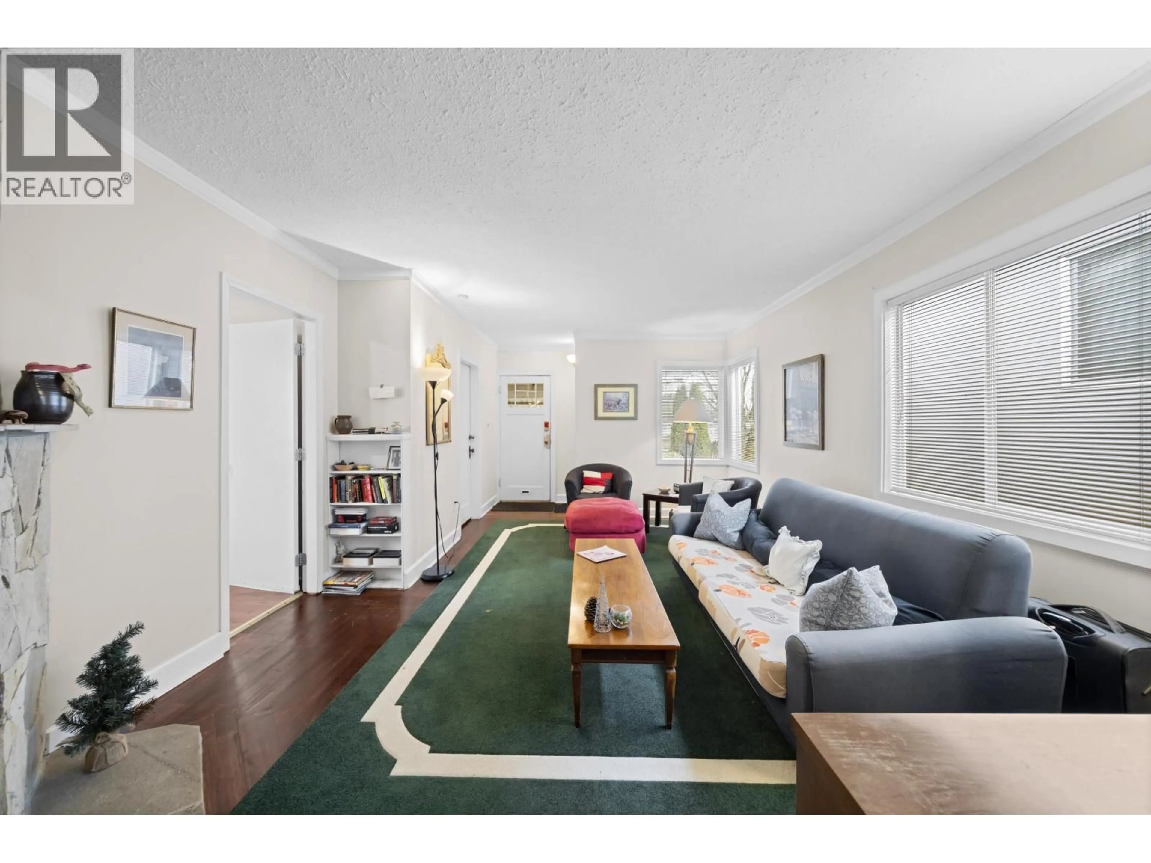 Living room with furniture, unknown for 545 SKEENA STREET, Vancouver British Columbia V5K4P1