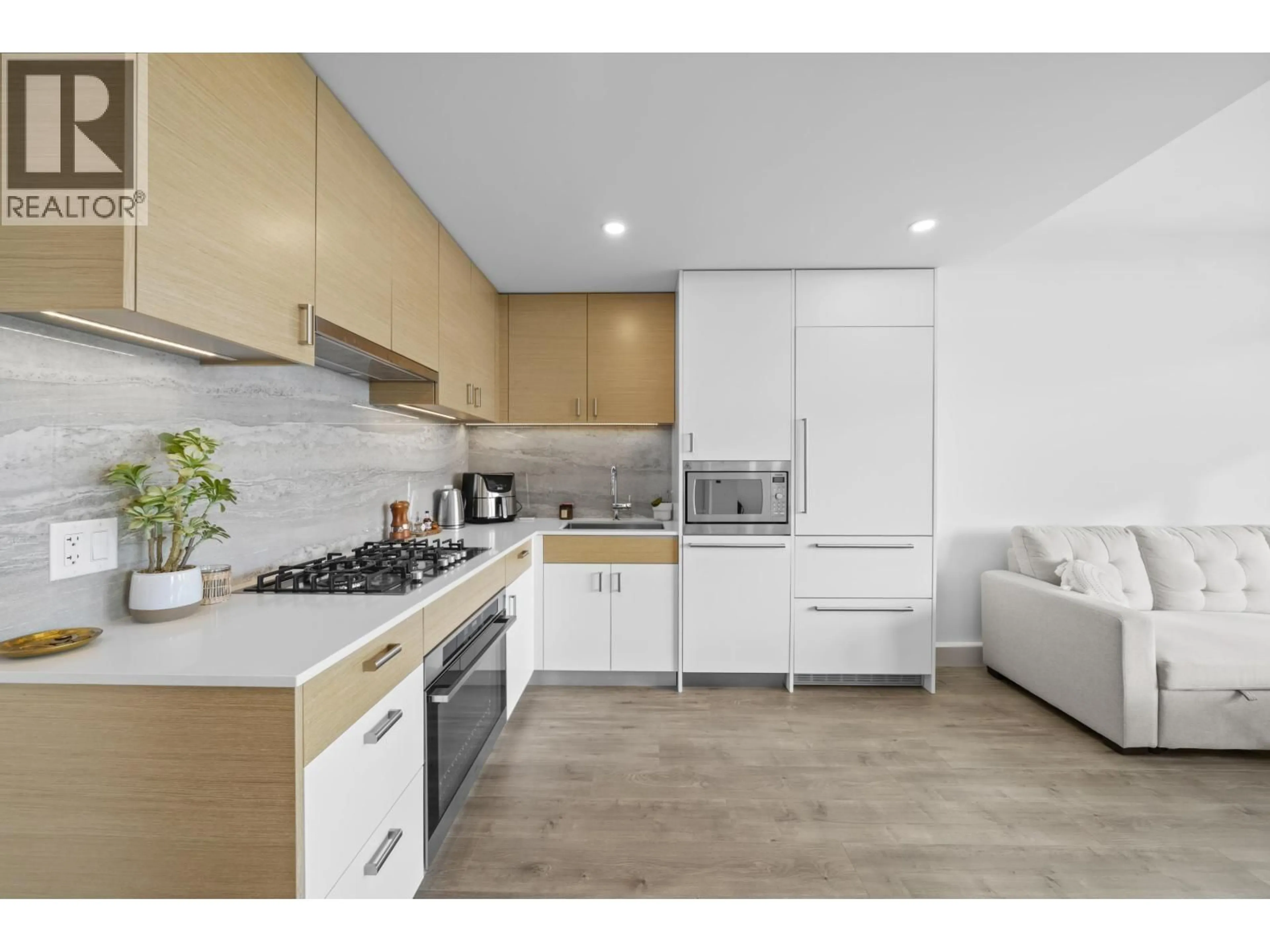 Unknown for 1003 - 200 KLAHANIE COURT, West Vancouver British Columbia V7P0E4