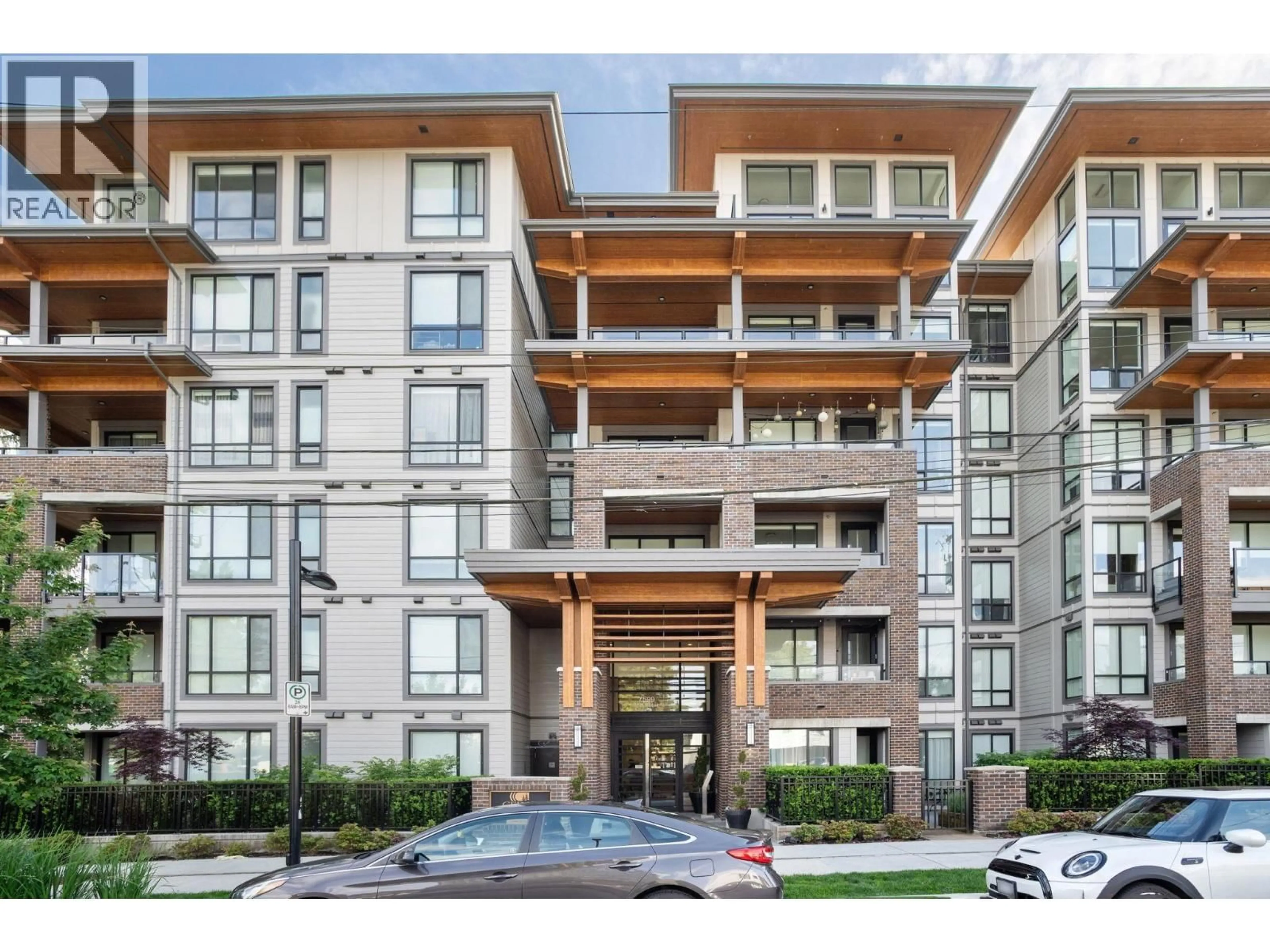 Indoor foyer for 420 - 7599 15TH STREET, Burnaby British Columbia V3N0H9