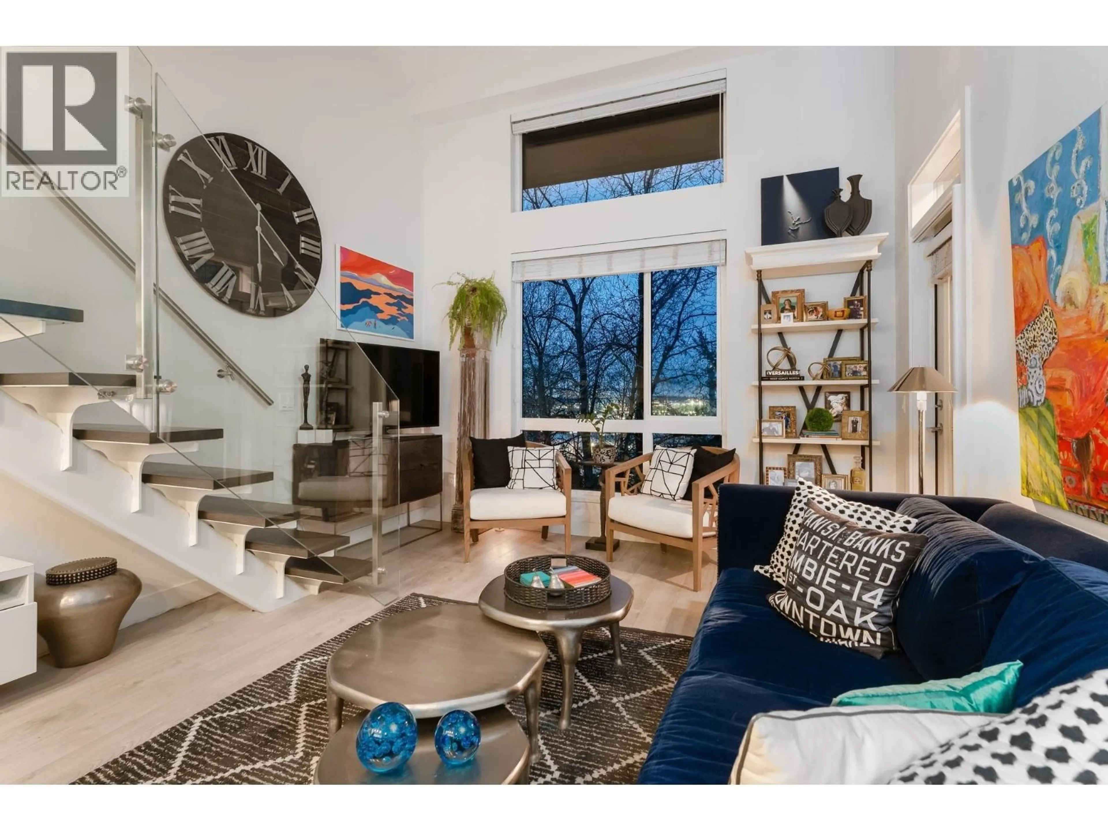 Living room with furniture, unknown for 603 - 733 3RD STREET, North Vancouver British Columbia V7M0C8