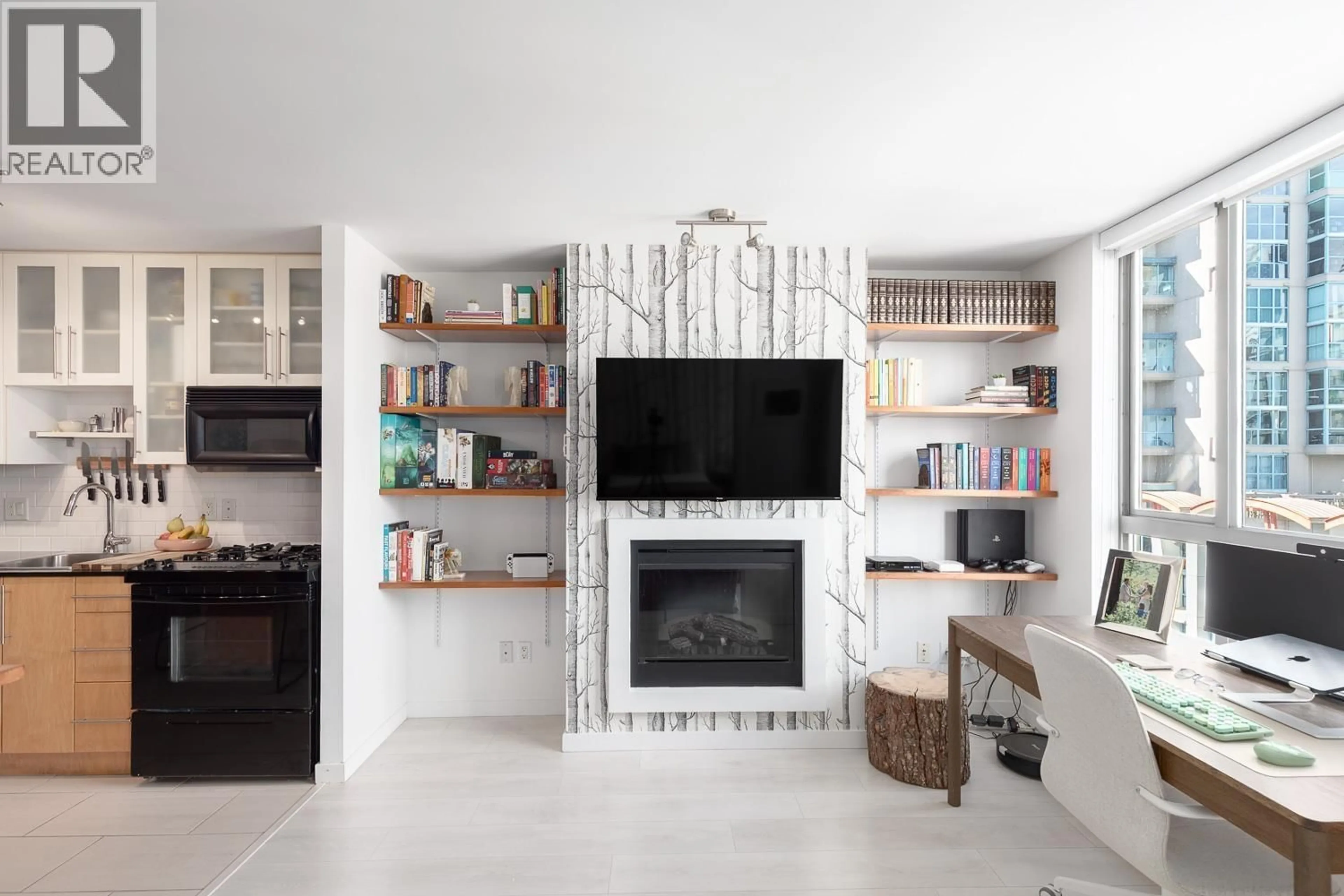 Unknown for 809 - 1225 RICHARDS STREET, Vancouver British Columbia V6B1E6