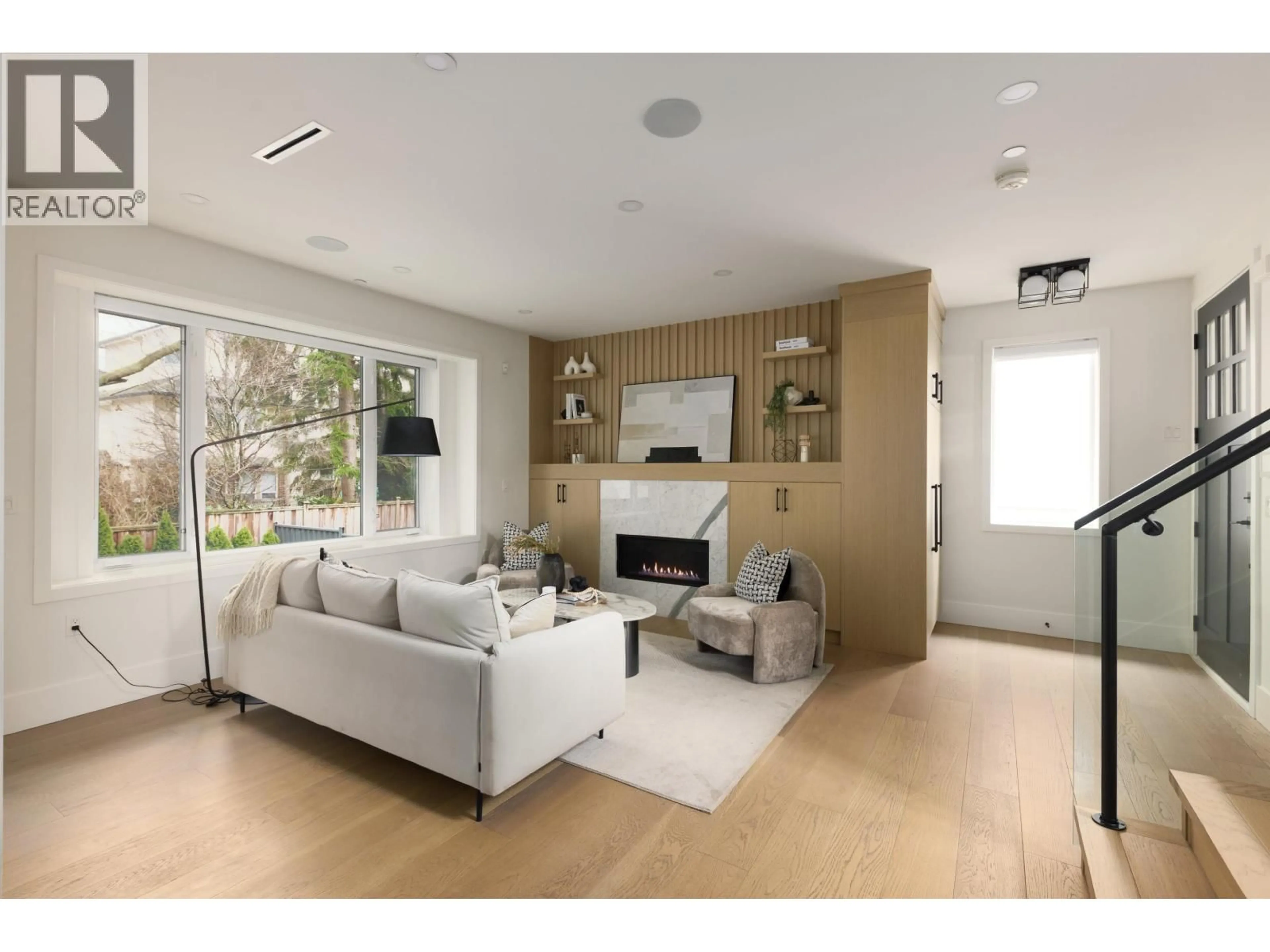 Living room with furniture, unknown for 4262 WATSON STREET, Vancouver British Columbia V5V3S1