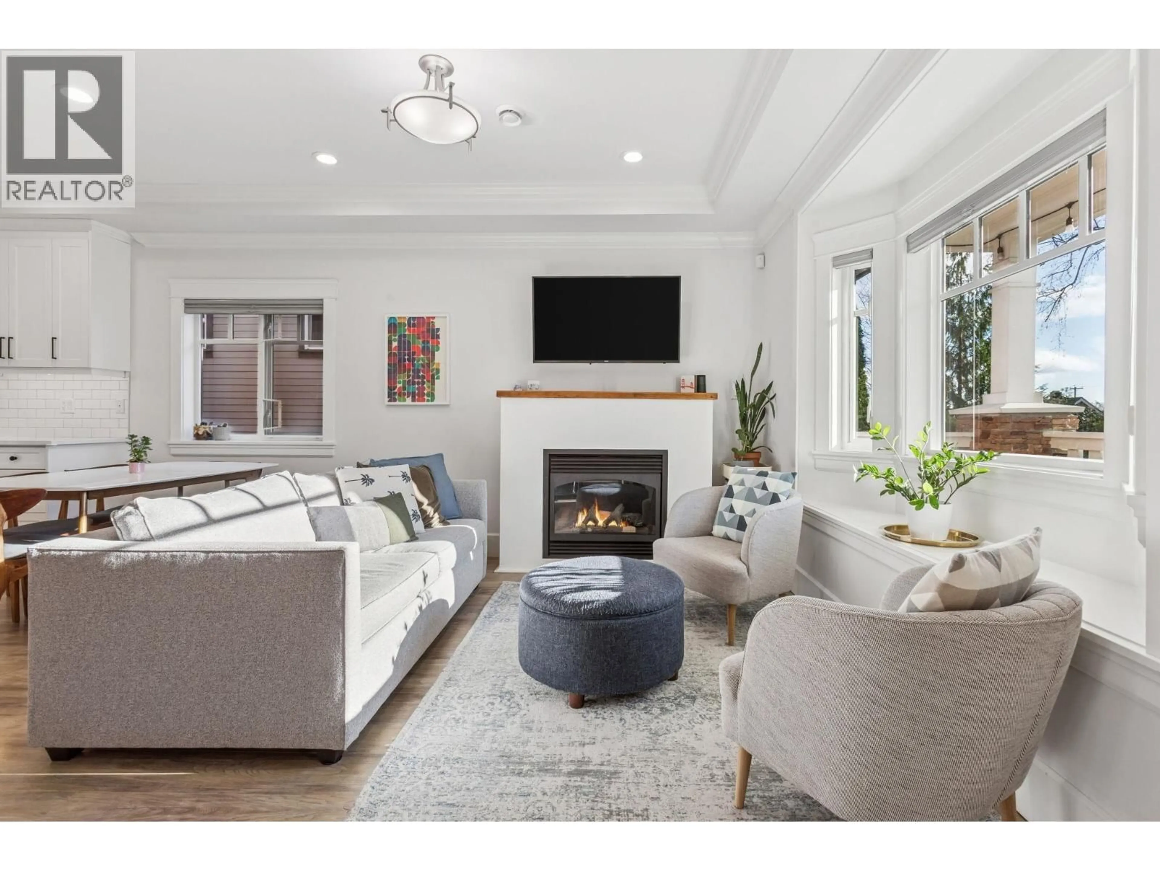 Living room with furniture, unknown for 2163 NAPIER STREET, Vancouver British Columbia V5L2P1