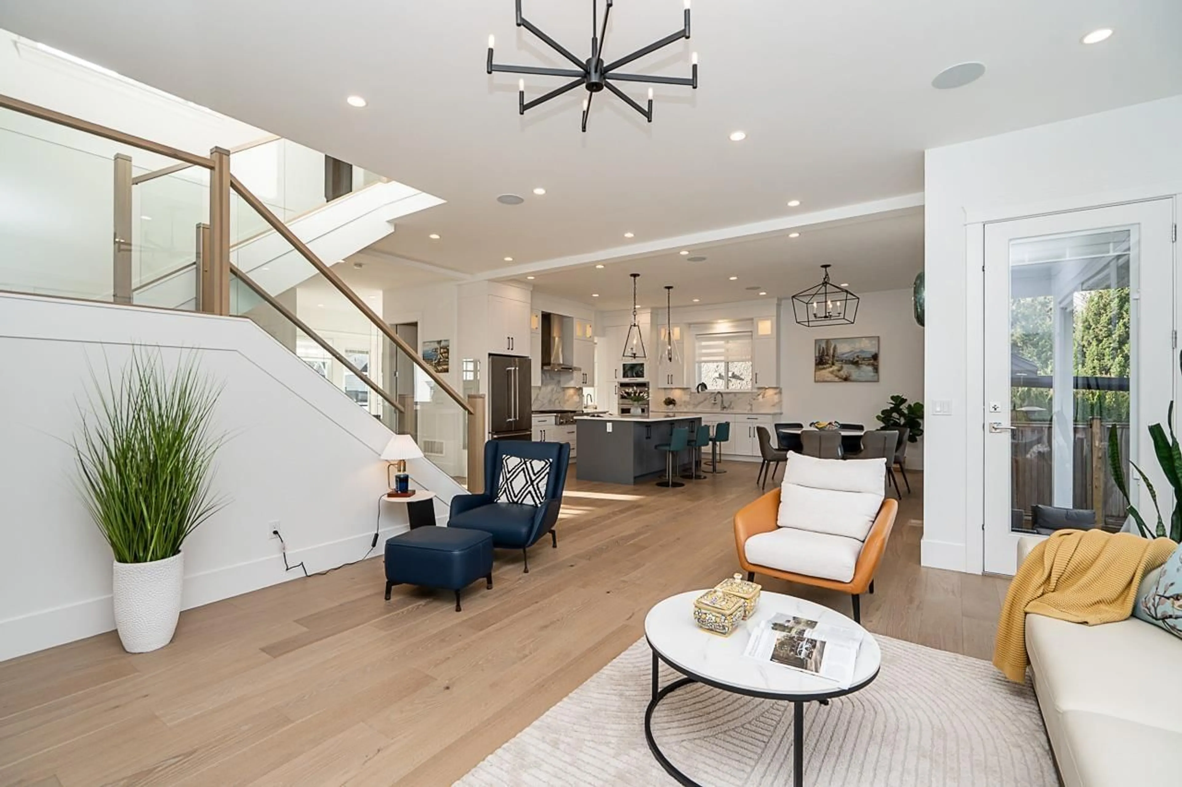 Unknown for 878 163A STREET, Surrey British Columbia V4A0B3