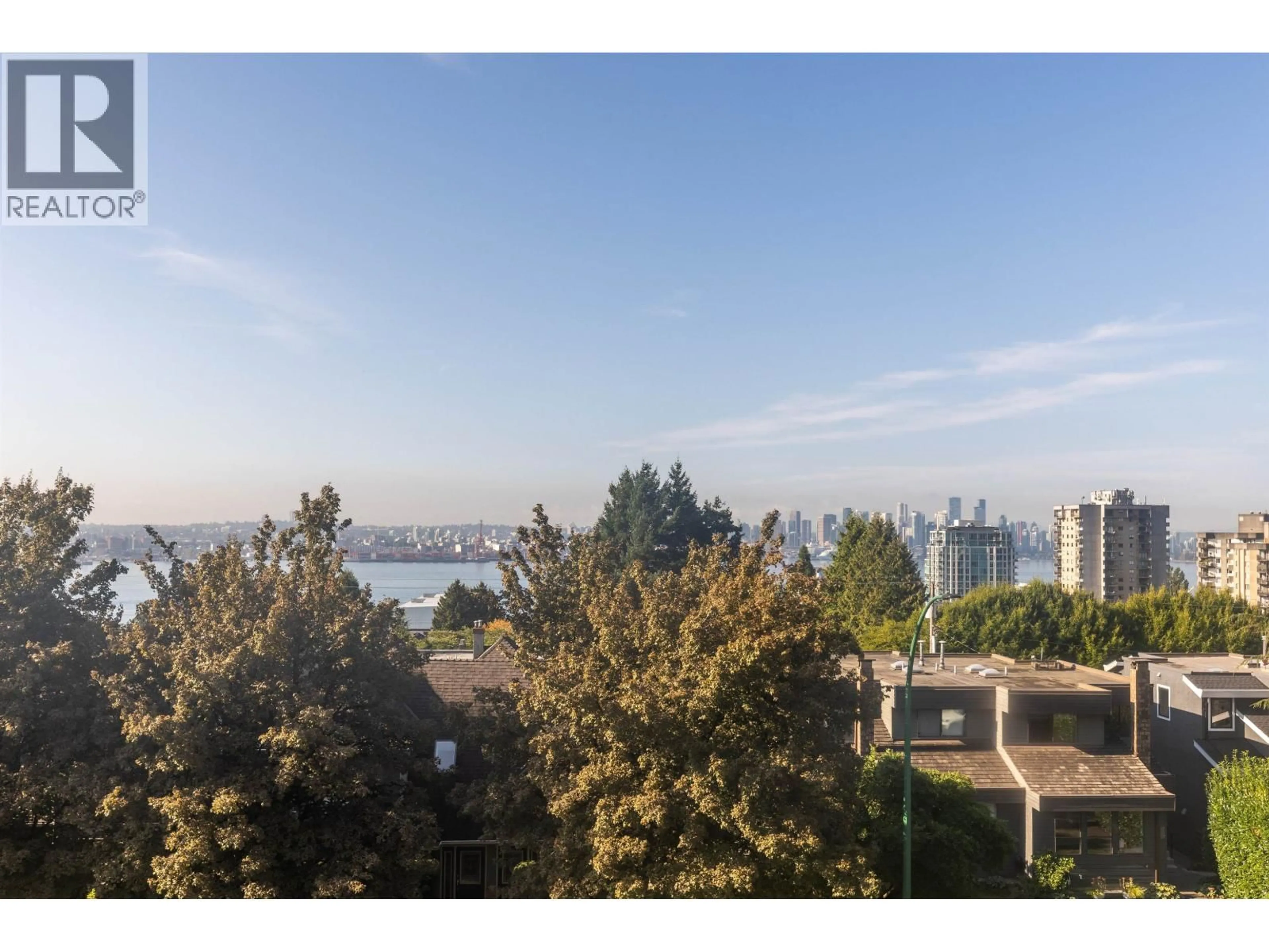 Unknown for 1 - 244 5TH STREET, North Vancouver British Columbia V7L1L7