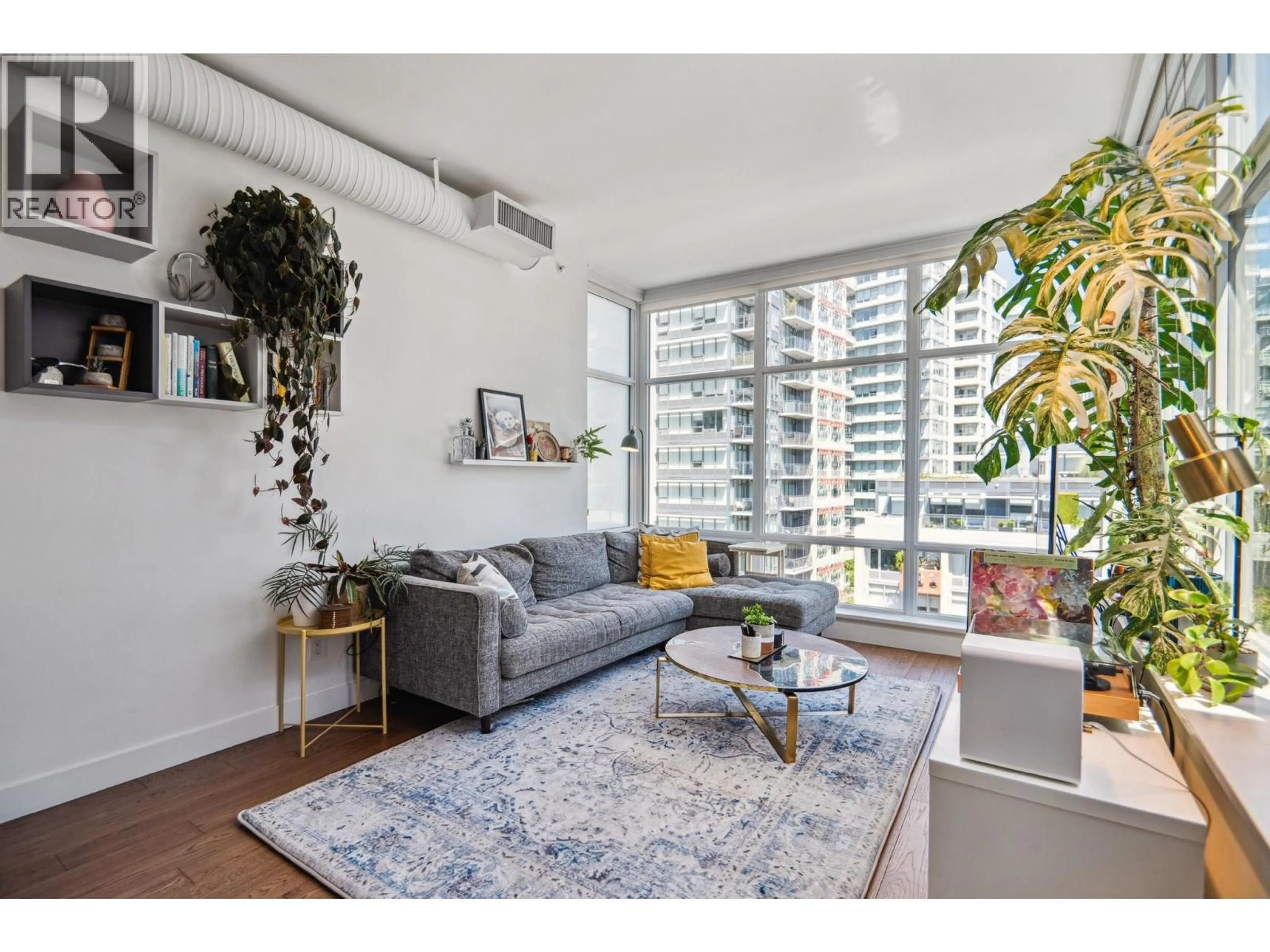 Living room with furniture, unknown for 713 - 108 1ST AVENUE, Vancouver British Columbia V5T0E4