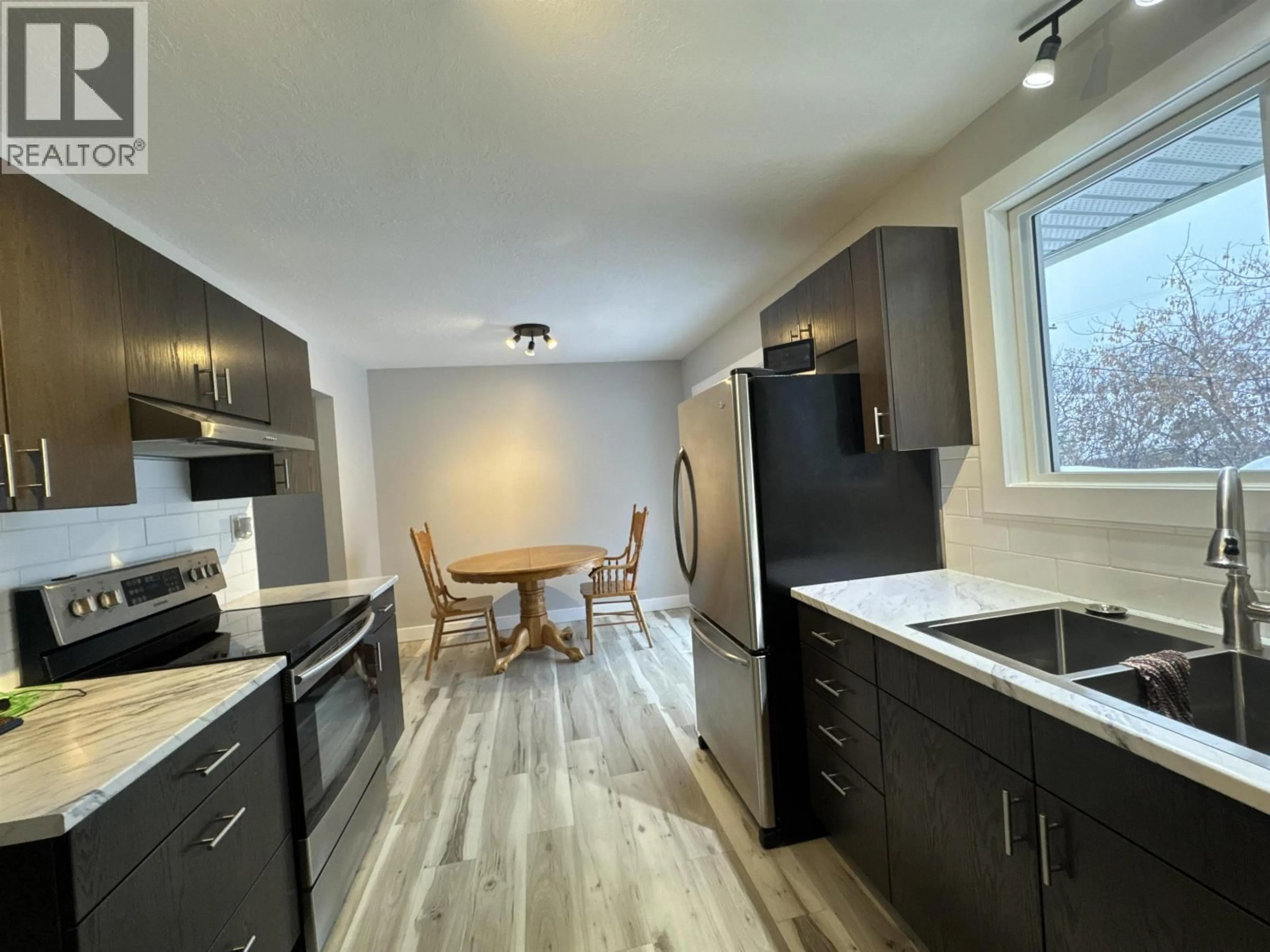 Unknown for 10411 105 AVENUE, Fort St. John British Columbia V1J2M7