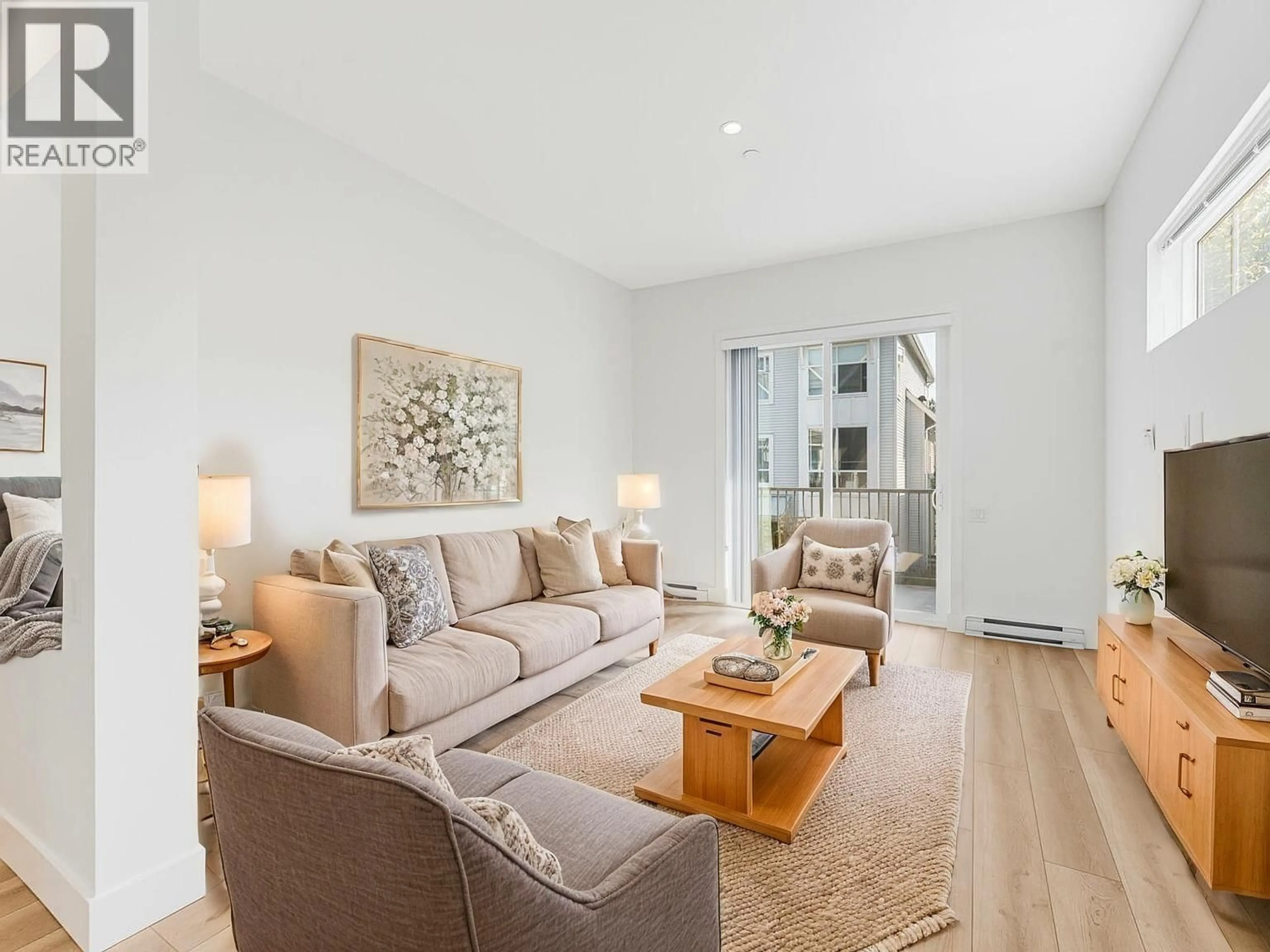 Living room with furniture, unknown for 34 - 4726 ORCA WAY, Tsawwassen British Columbia V4M0E7