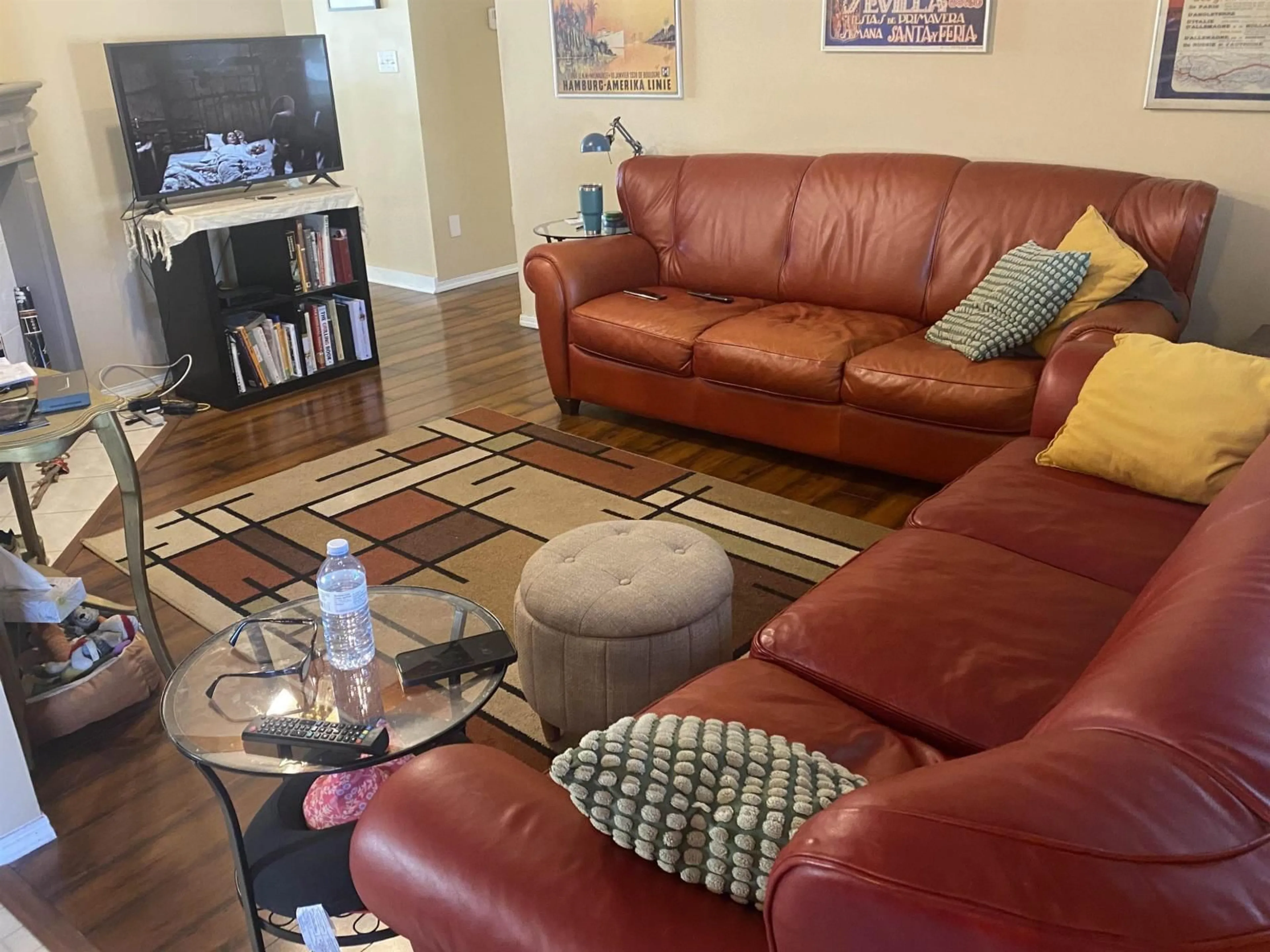 Living room with furniture, unknown for 8479 CADE BARR STREET, Mission British Columbia V2V7K4