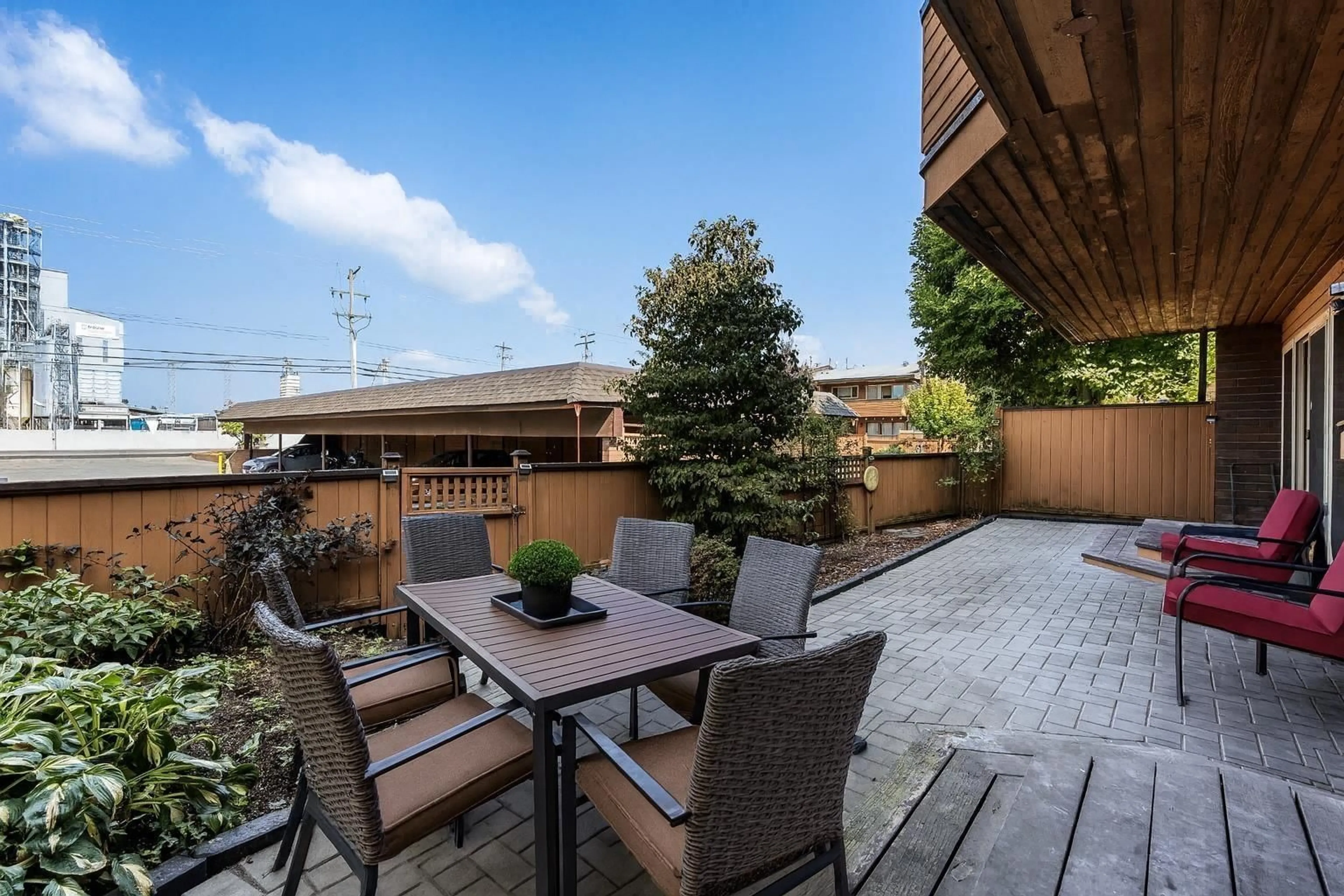 Patio, unknown for 119 - 46210 CHILLIWACK CENTRAL ROAD, Chilliwack British Columbia V2P1J8